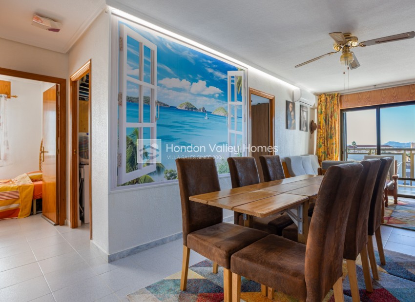 Resale - Apartment flat - Torrevieja - La Siesta