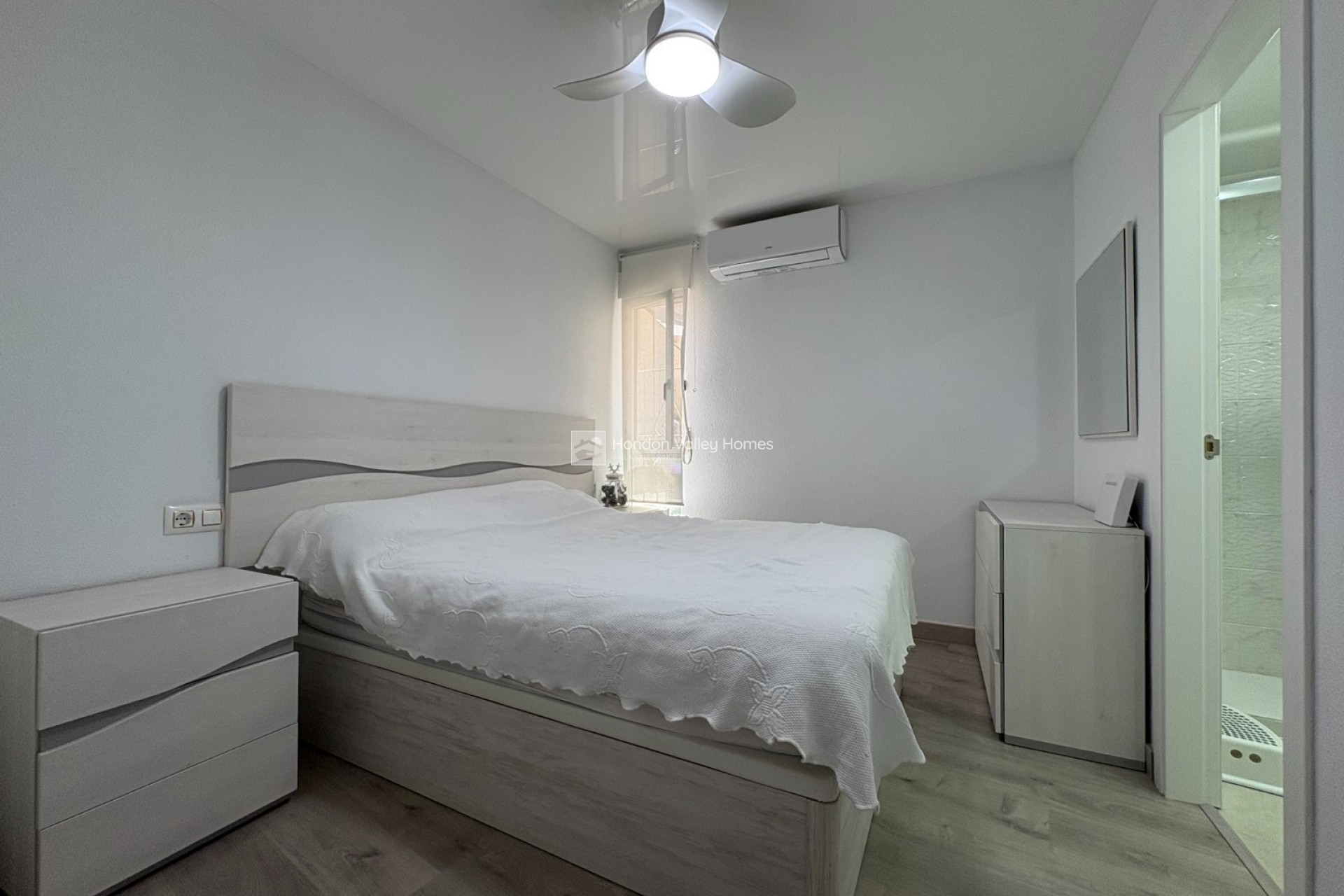 Resale - Apartment - Torrevieja - Centro
