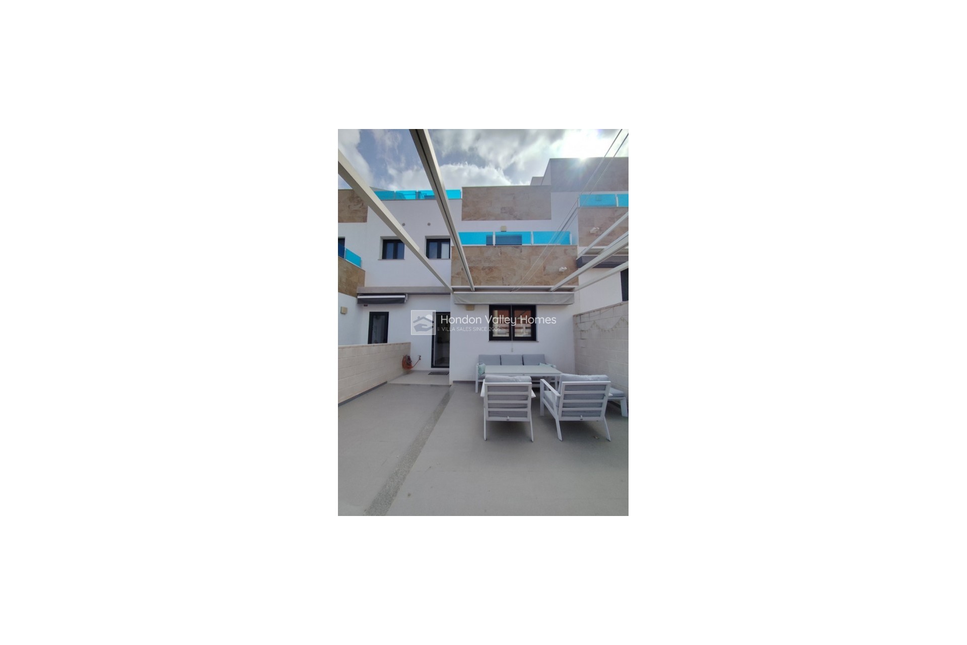 Resale - Apartment - Unknown