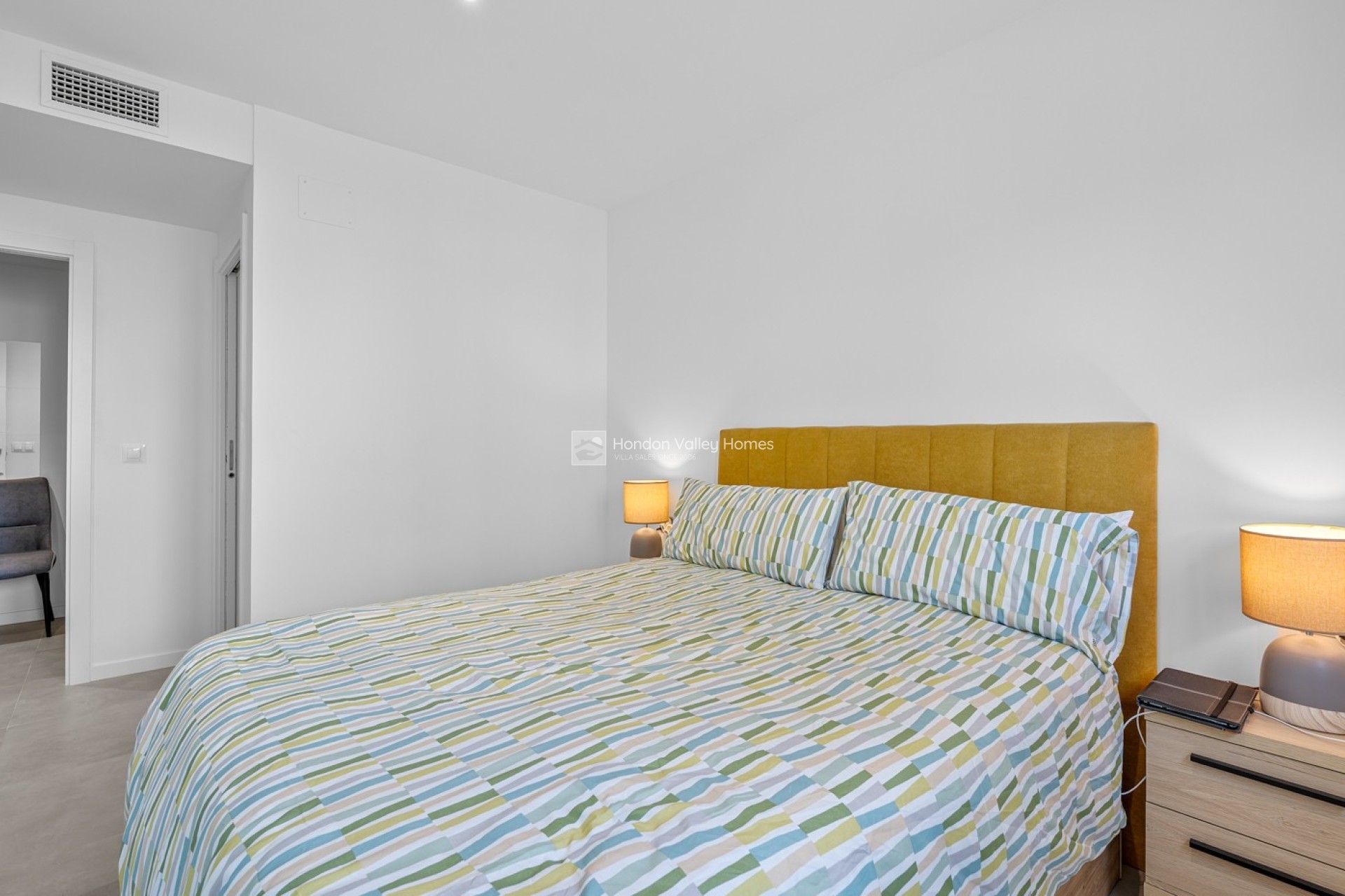 Resale - Apartments - Dehesa de Campoamor