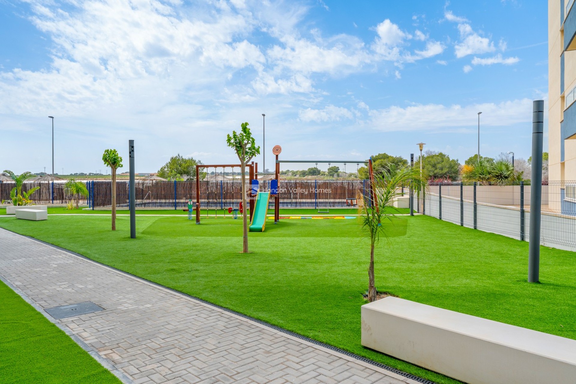 Resale - Apartments - Dehesa de Campoamor