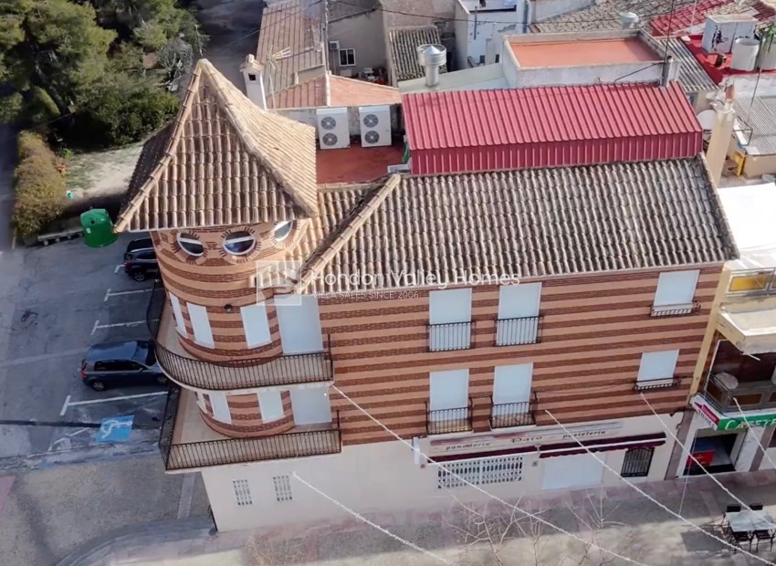 Resale - Casa - La Romana