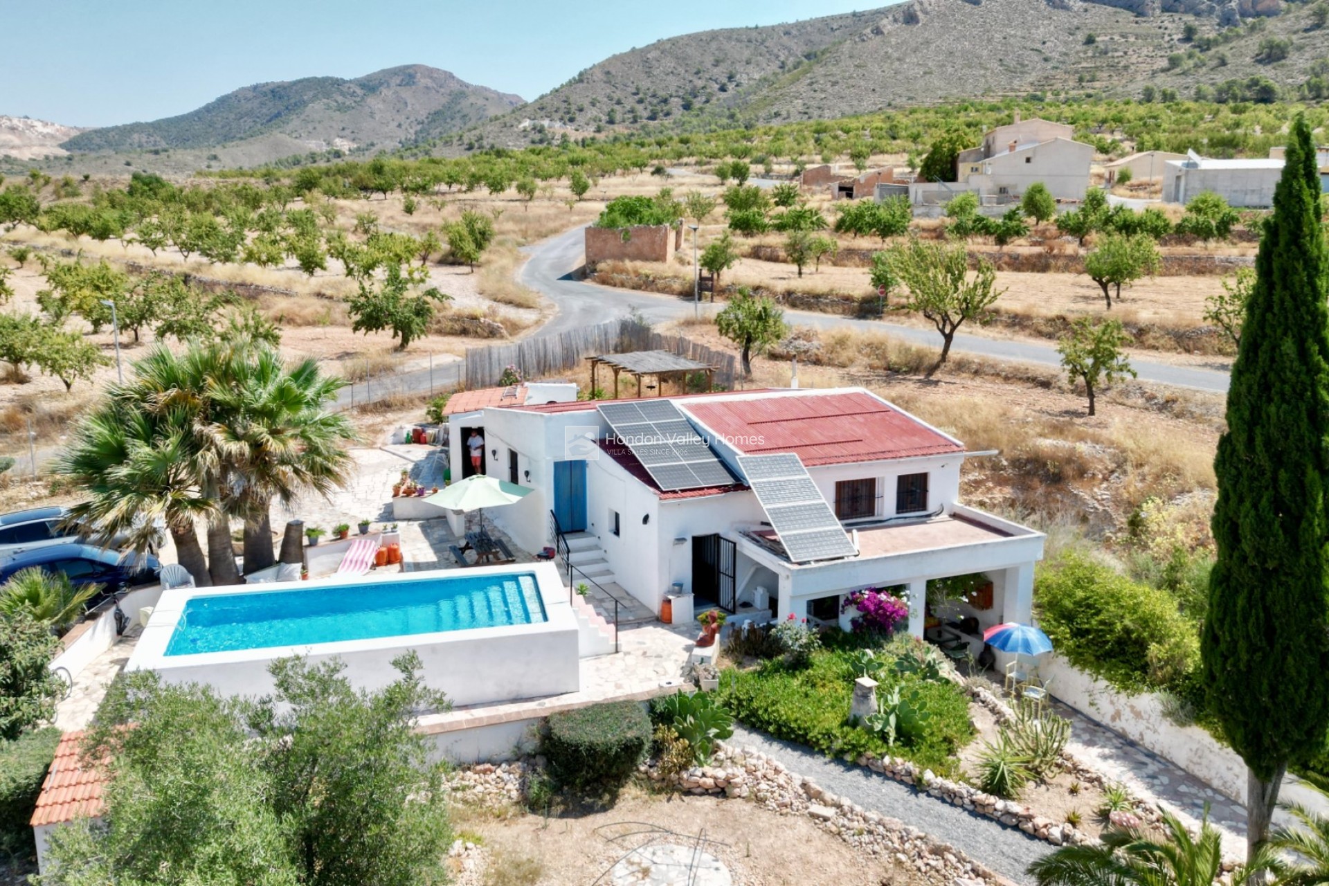 Resale - Cave - Algueña