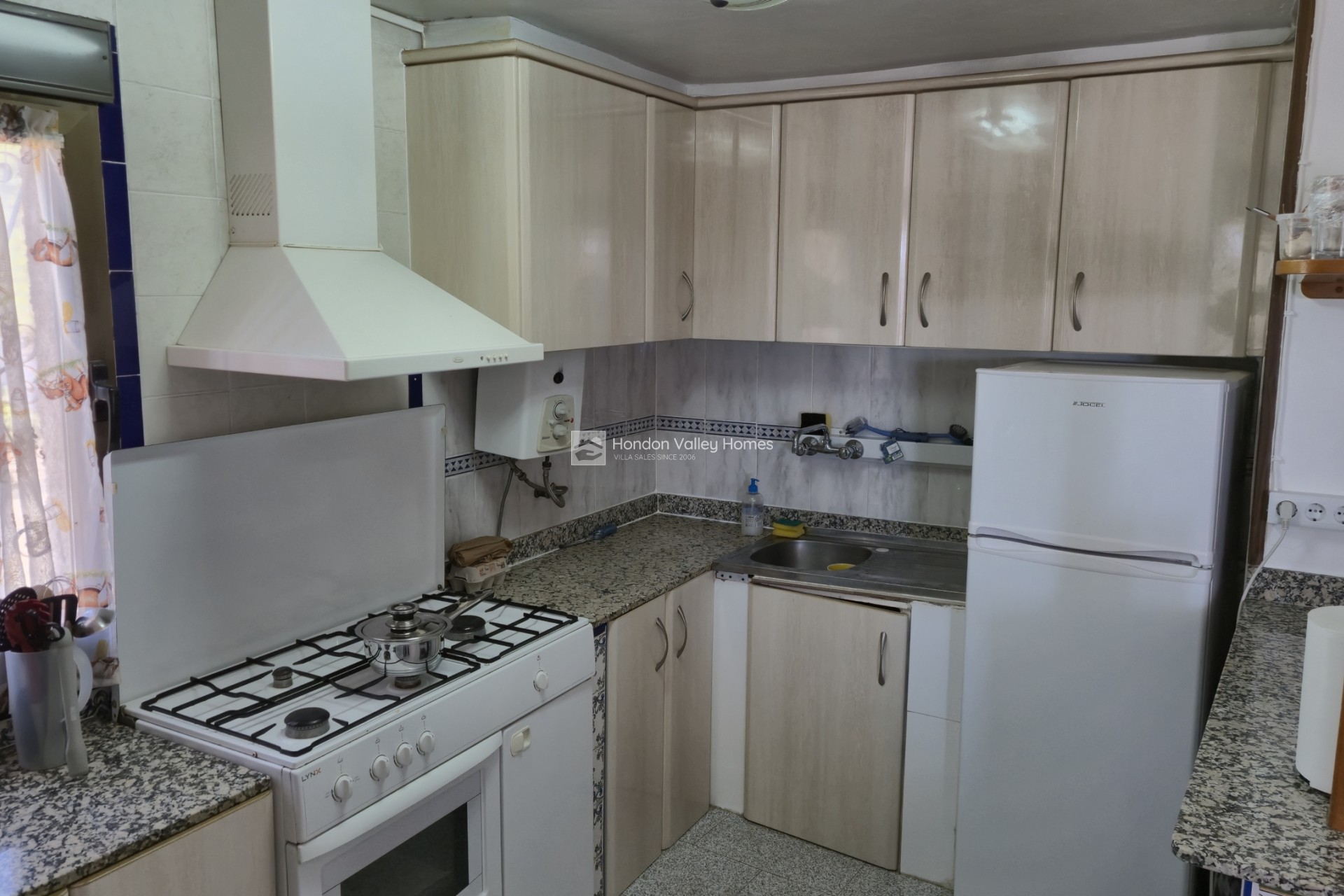 Resale - Country House - Almansa