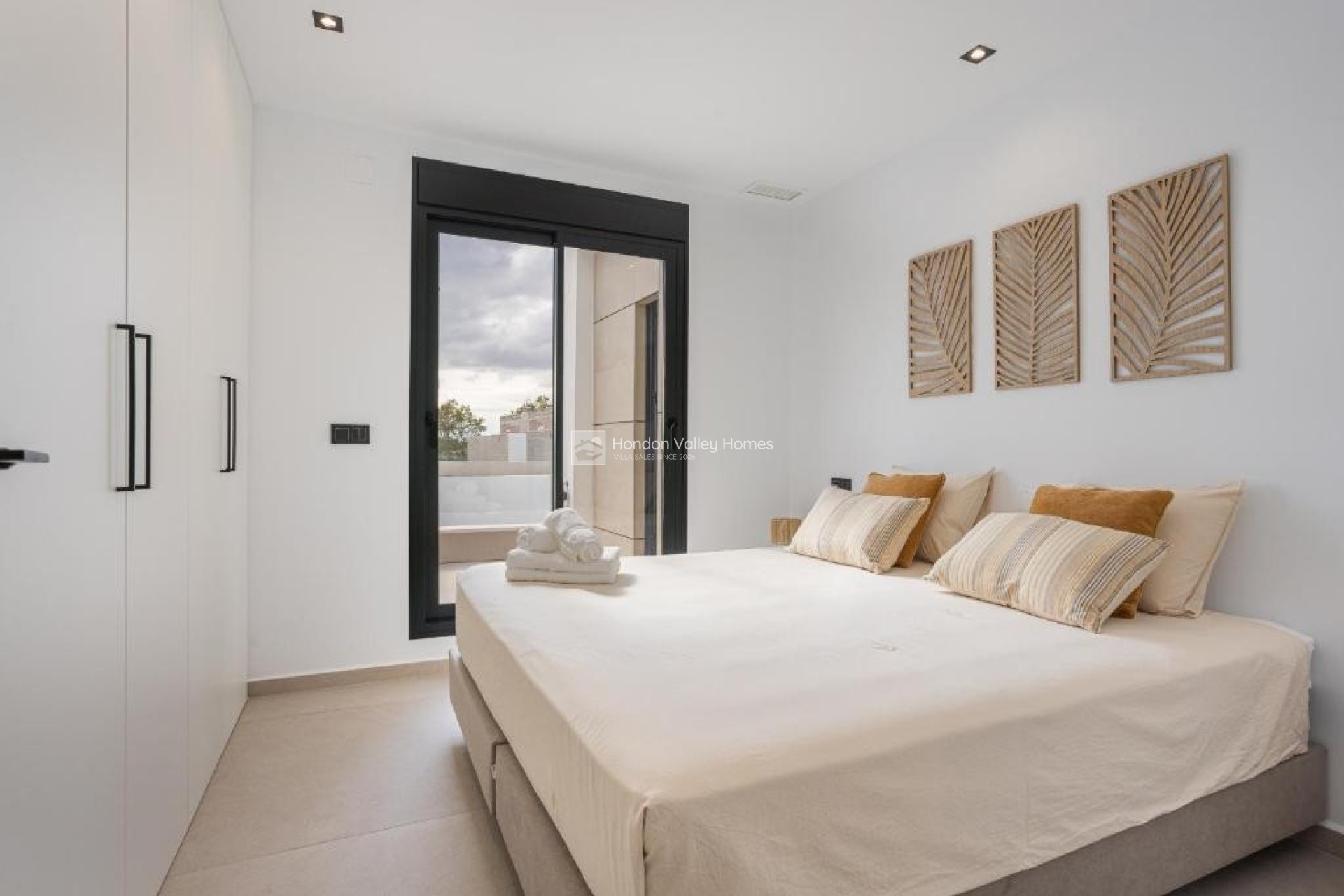 Resale - Detached Villa - Dolores
