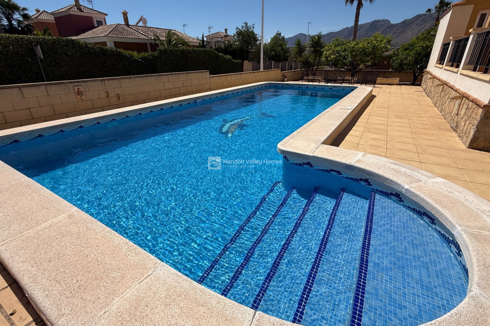 Resale - Detached Villa - Hondón de las Nieves