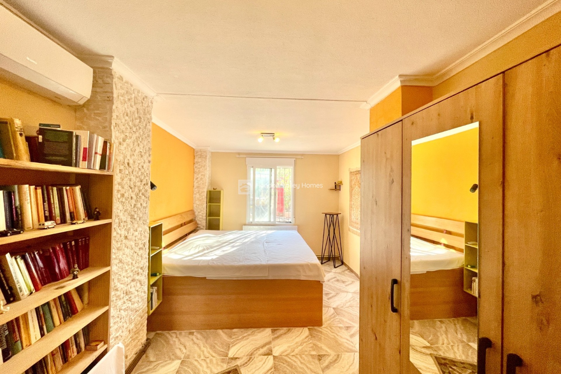 Resale - Finca / Country Property - Crevillente
