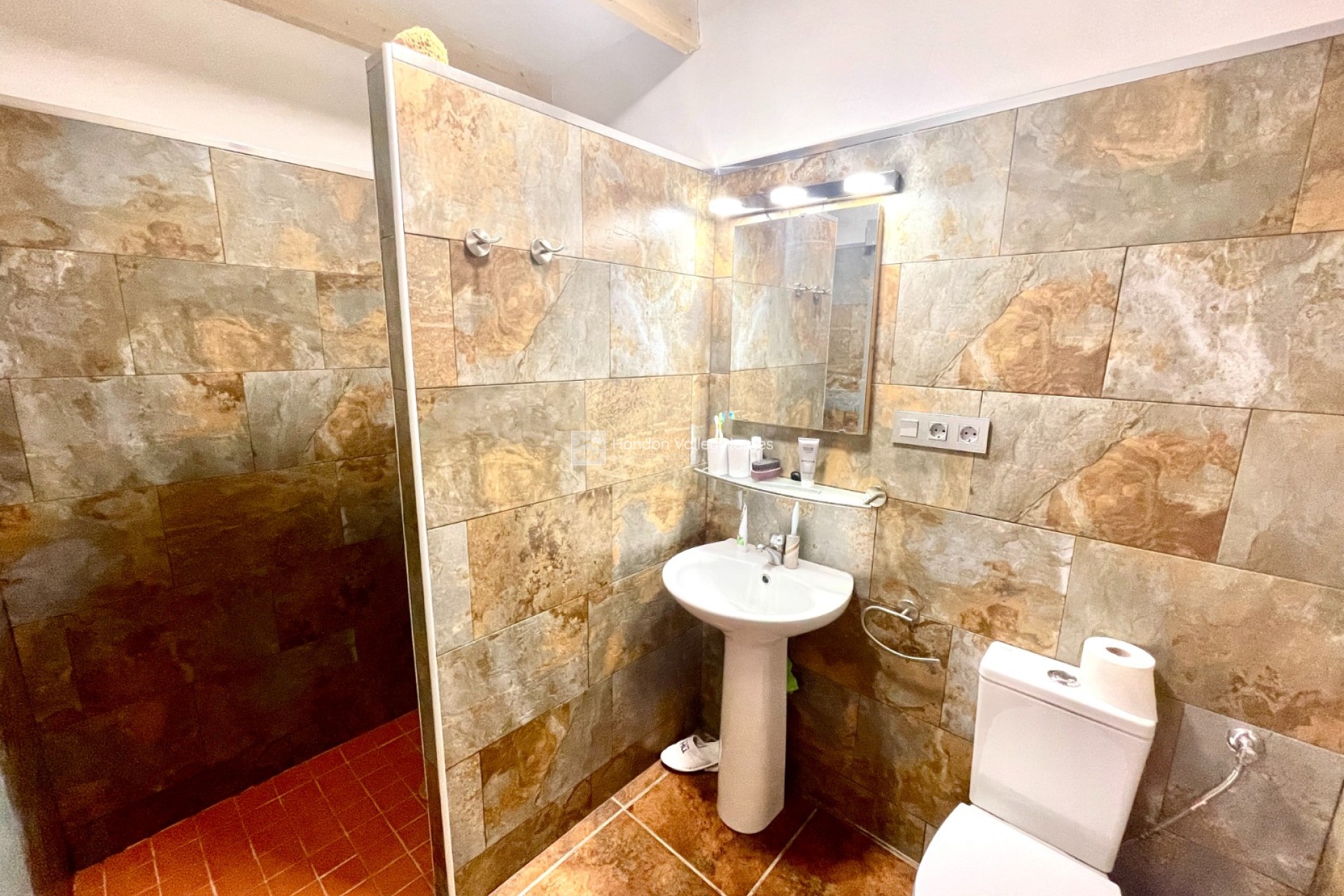 Resale - Finca / Country Property - Crevillente
