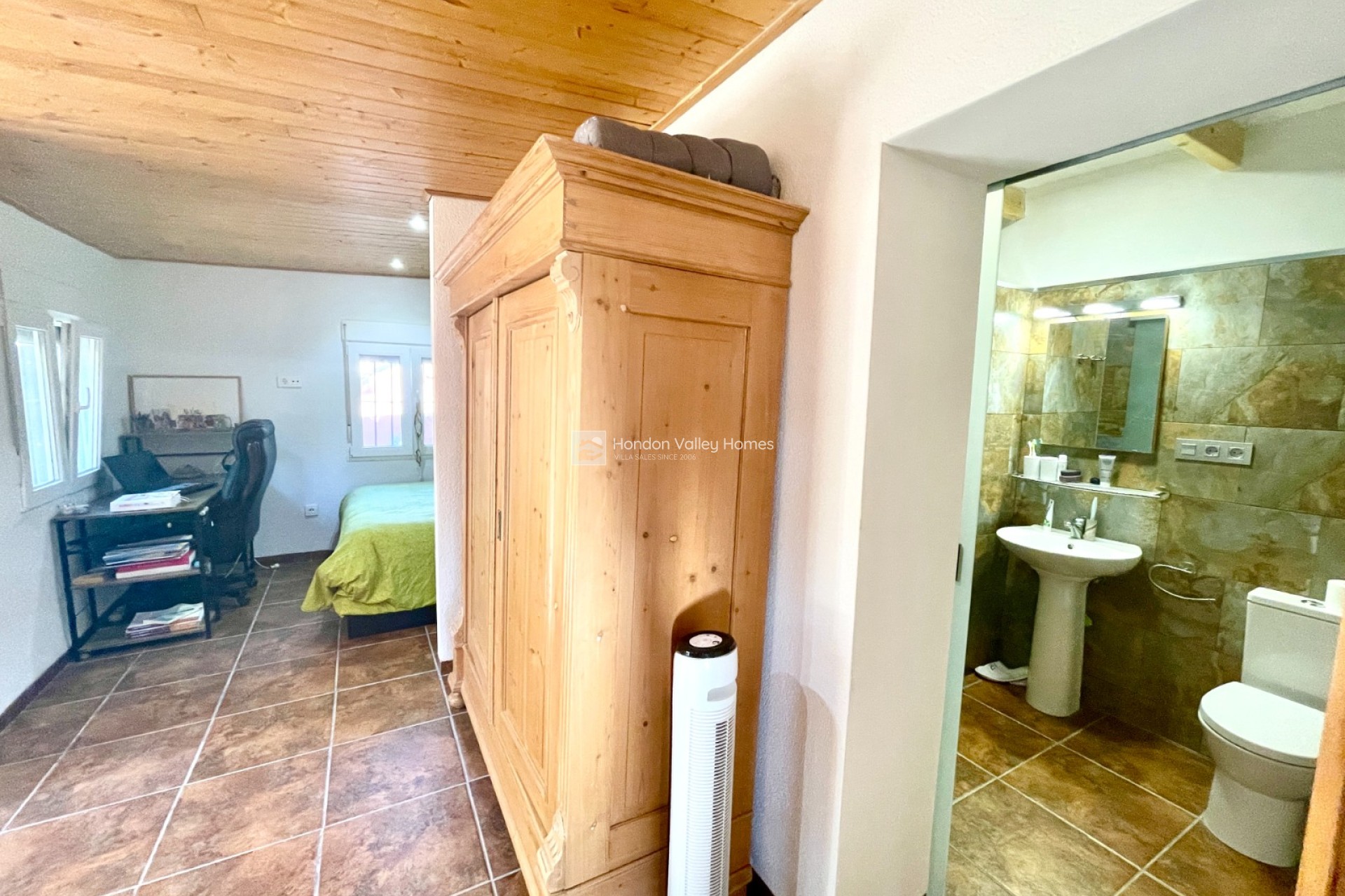 Resale - Finca / Country Property - Crevillente