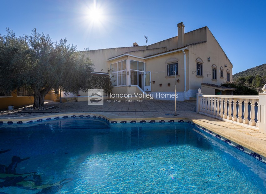 Resale - Finca Country Property - La Zarza