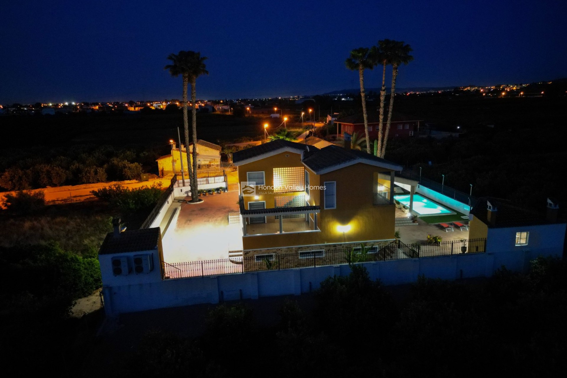 Resale - Finca Country Property - Orihuela