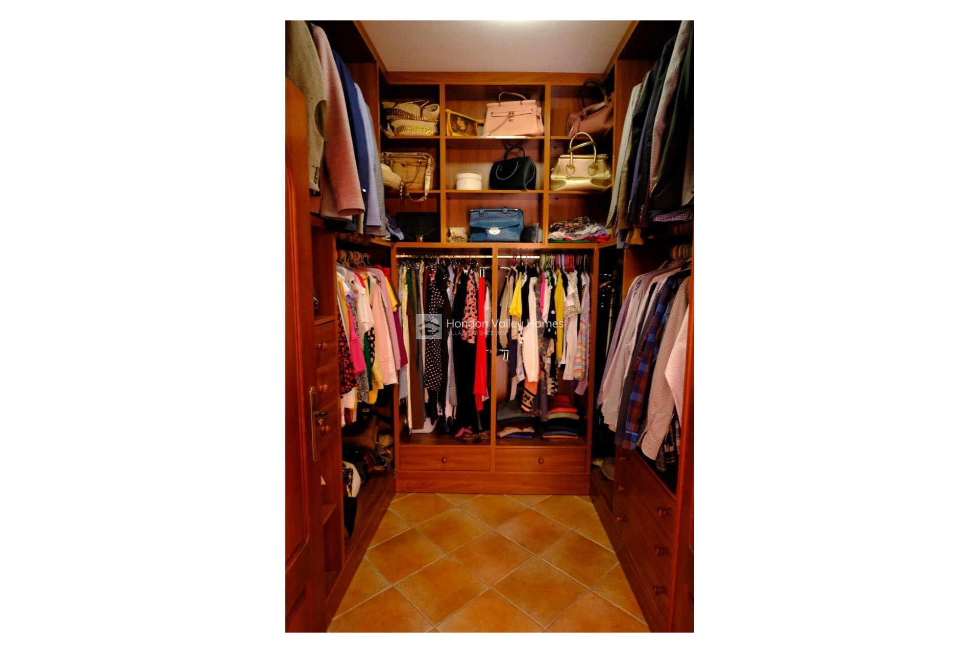 Resale - Finca Country Property - Orihuela