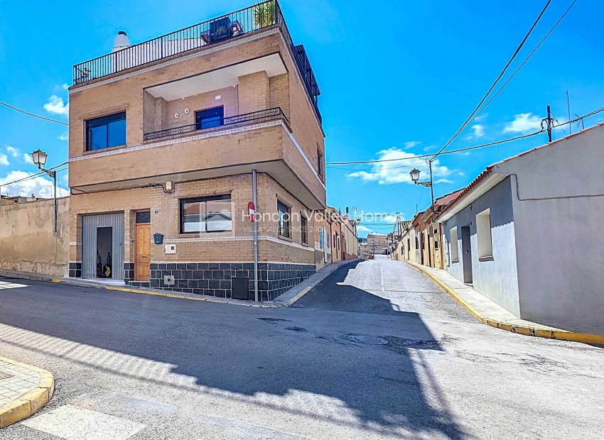 Resale - Herenhuis - Pinoso