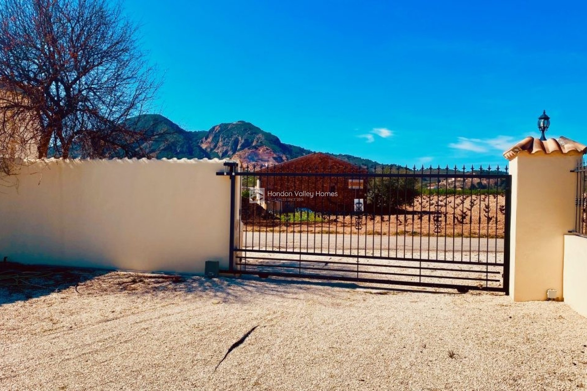 Resale - Manor house - El Canton