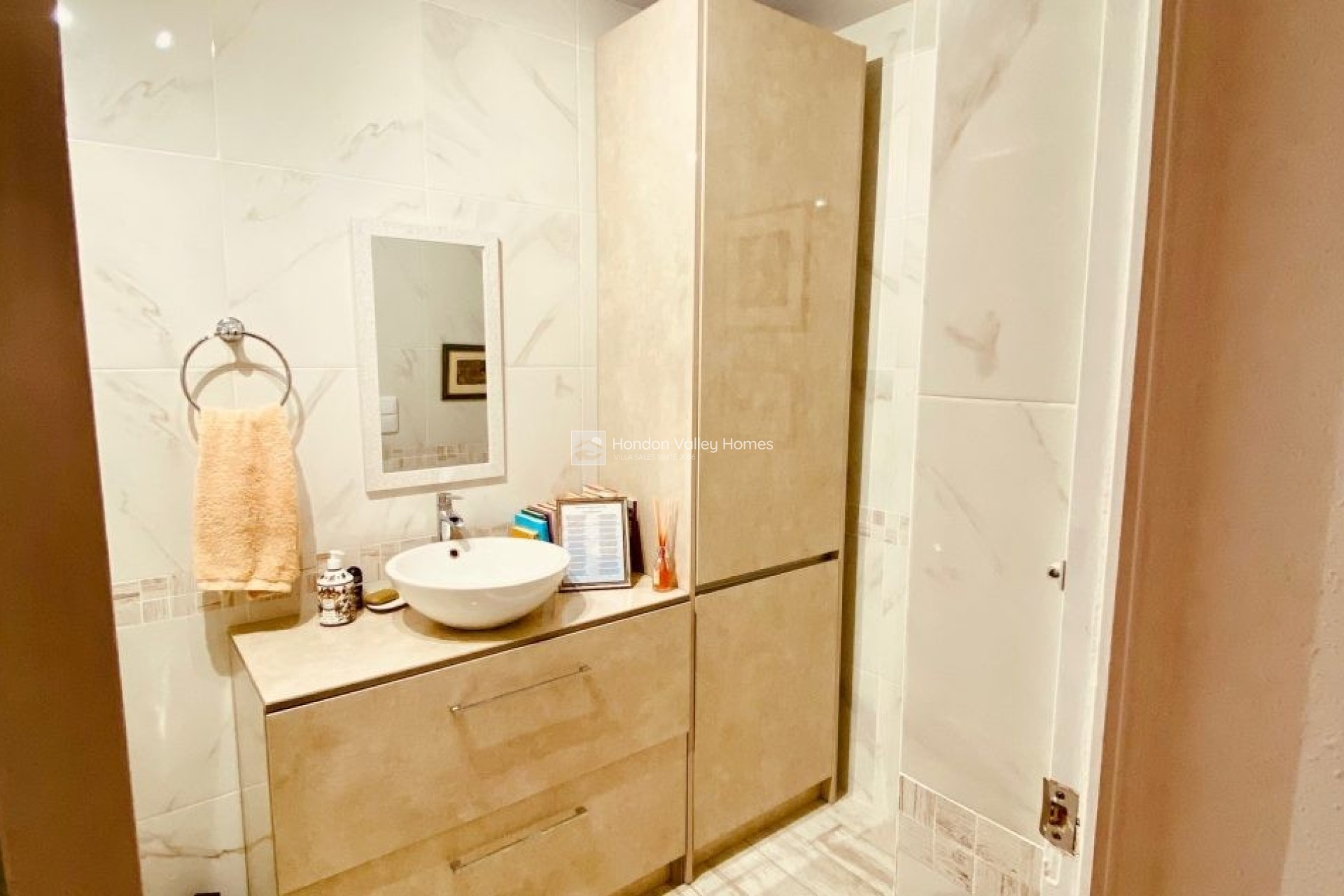 Resale - Manor house - El Canton