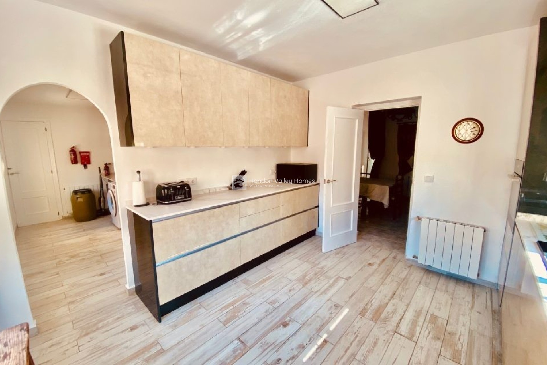 Resale - Manor house - El Canton