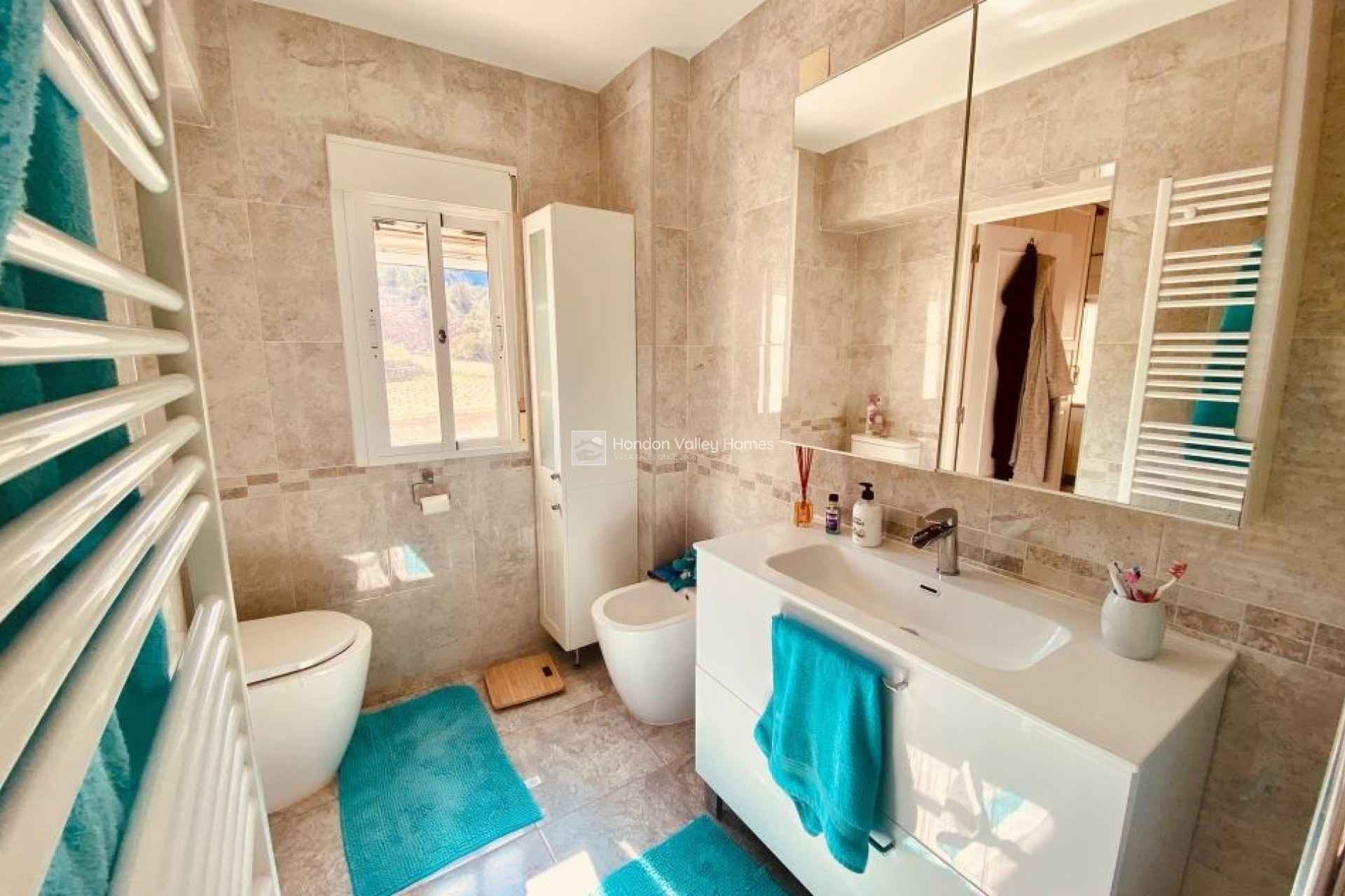 Resale - Manor house - El Canton