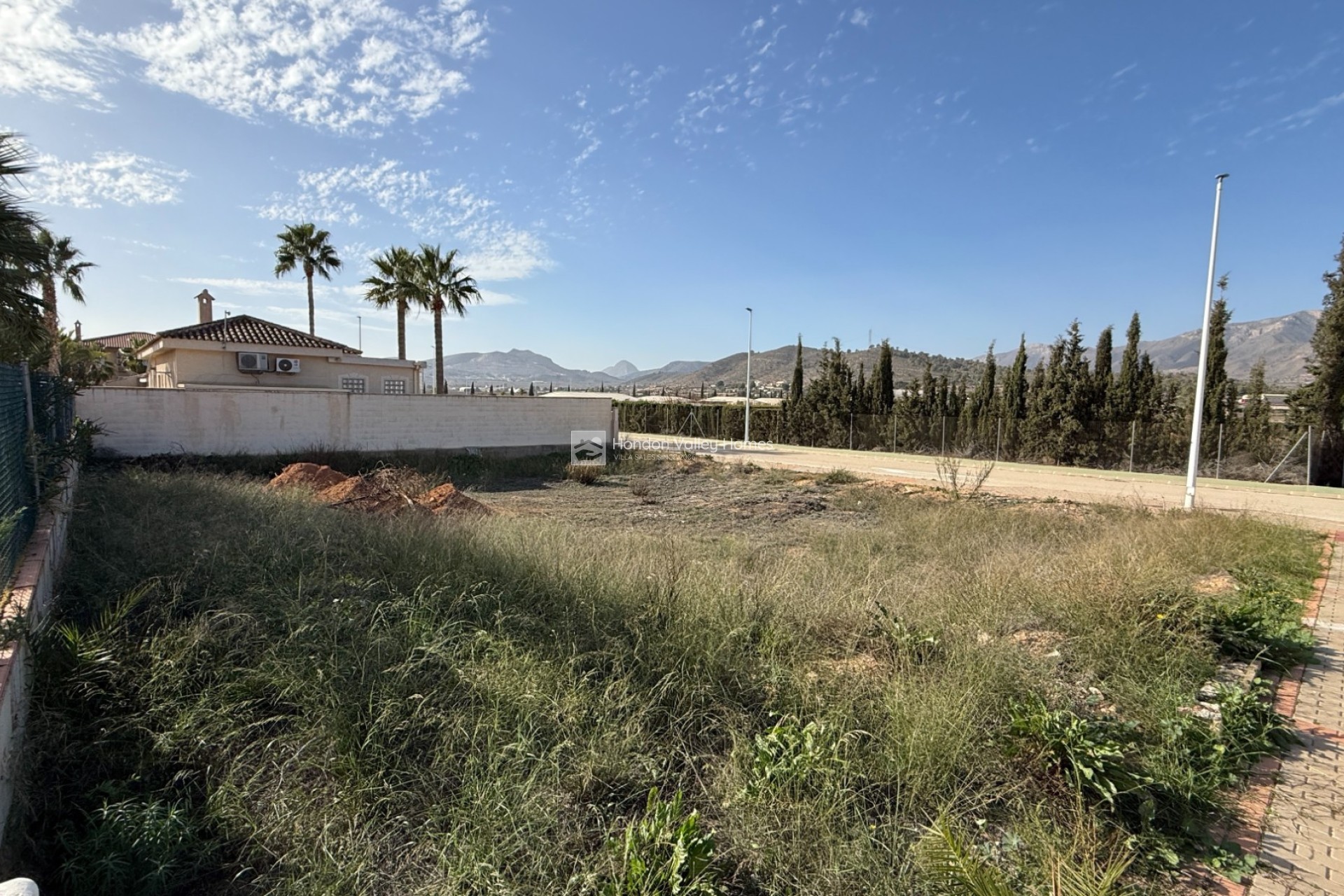 Resale - Plot / Land - HONDON DE LAS NIEVES - La Montanosa