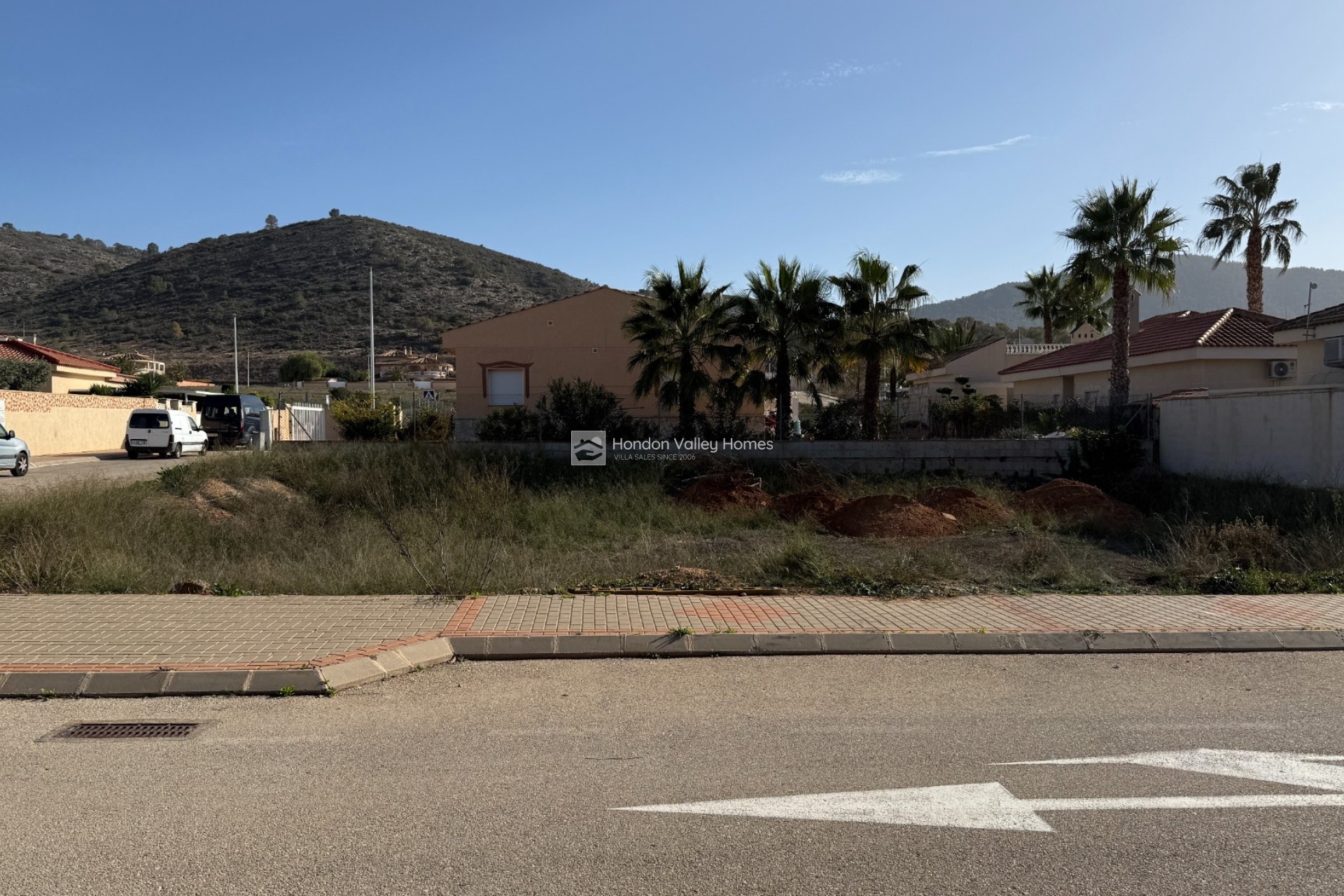 Resale - Plot / Land - HONDON DE LAS NIEVES - La Montanosa