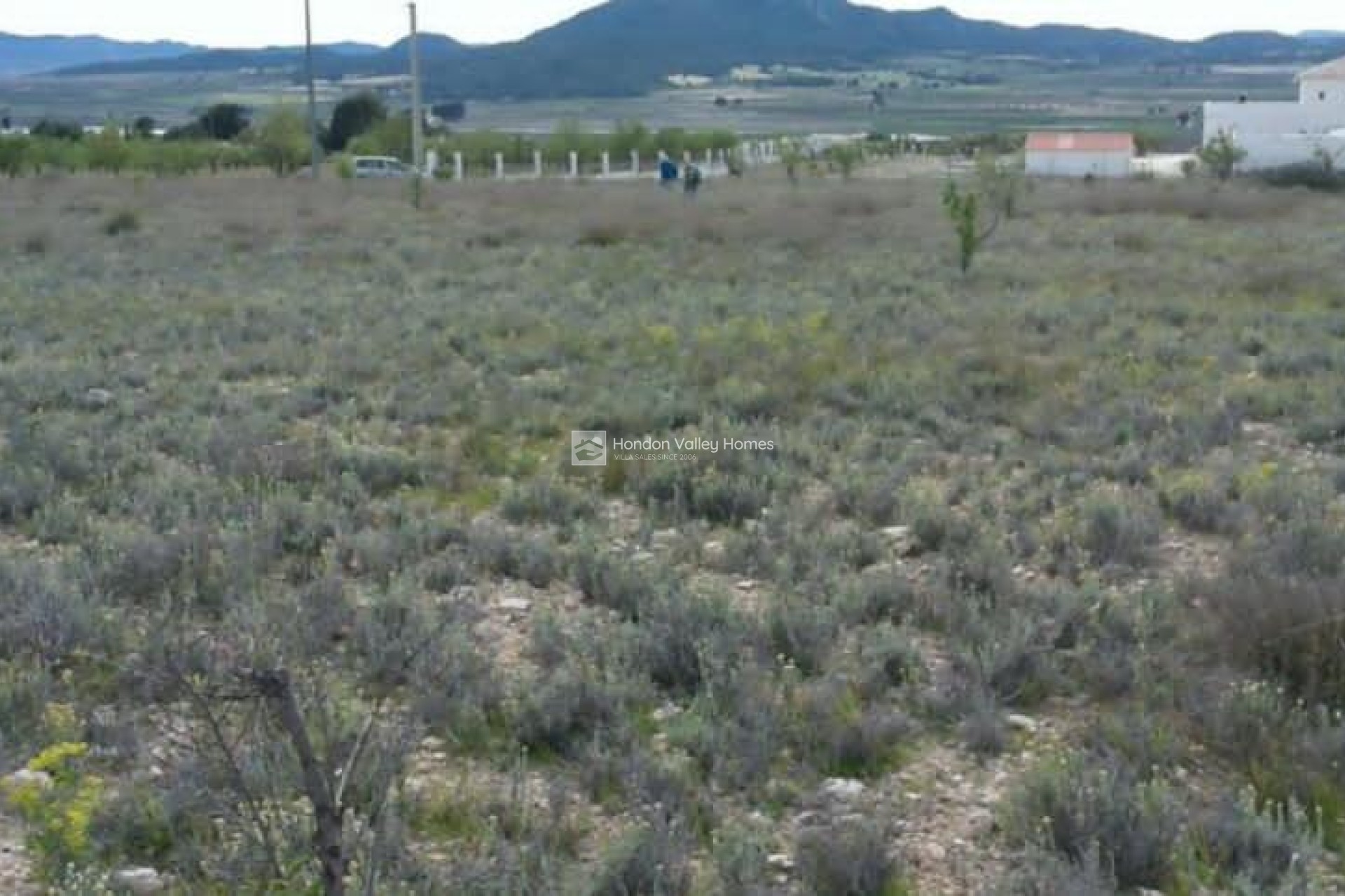 Resale - Plot / Land - Salinas