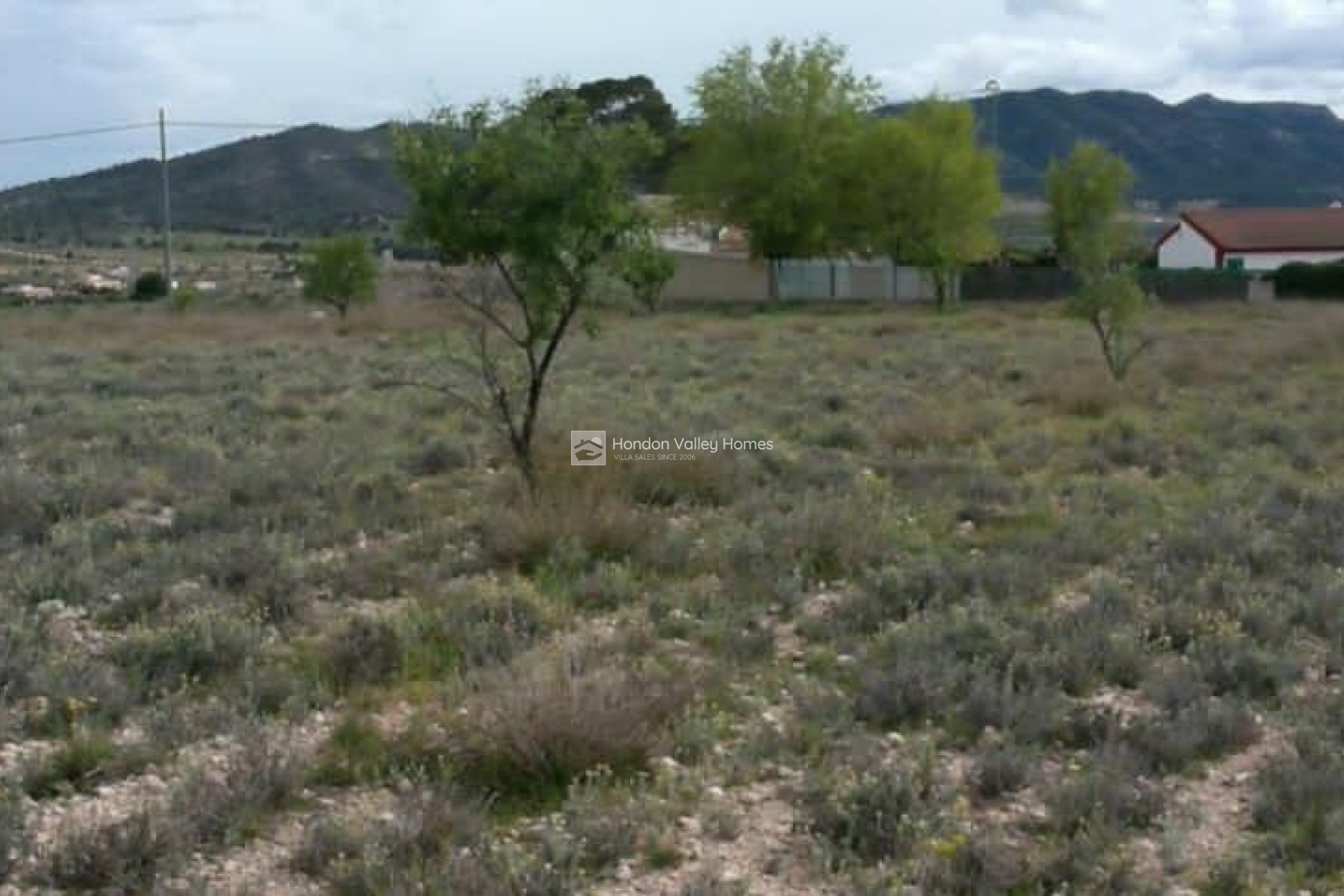 Resale - Plot / Land - Salinas