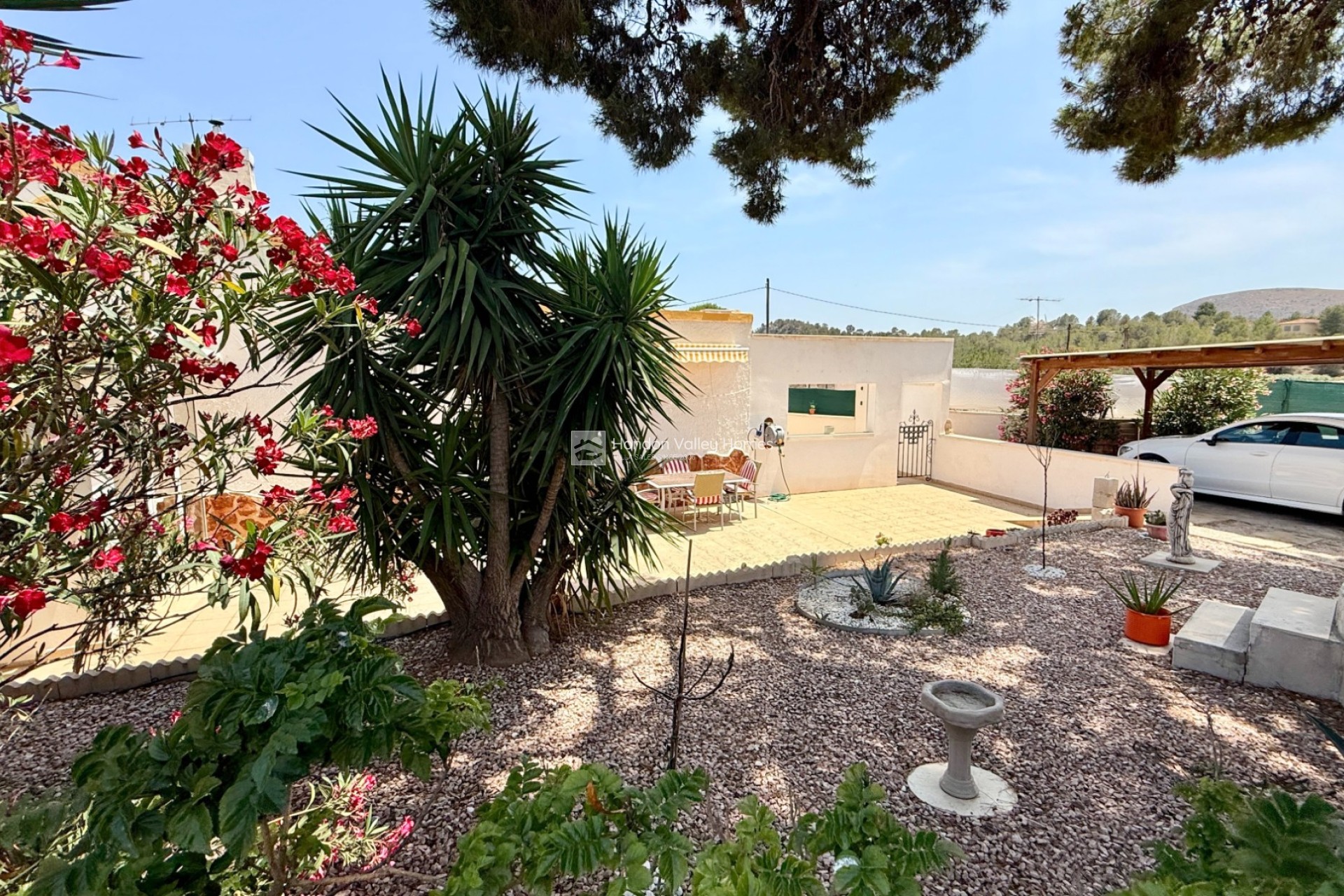Resale - Semi - Detached Villa - La Romana