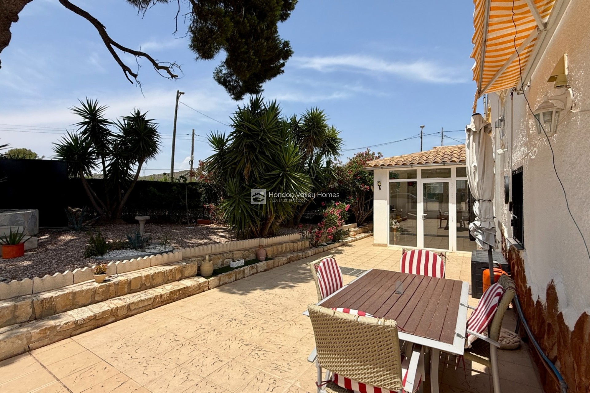 Resale - Semi - Detached Villa - La Romana