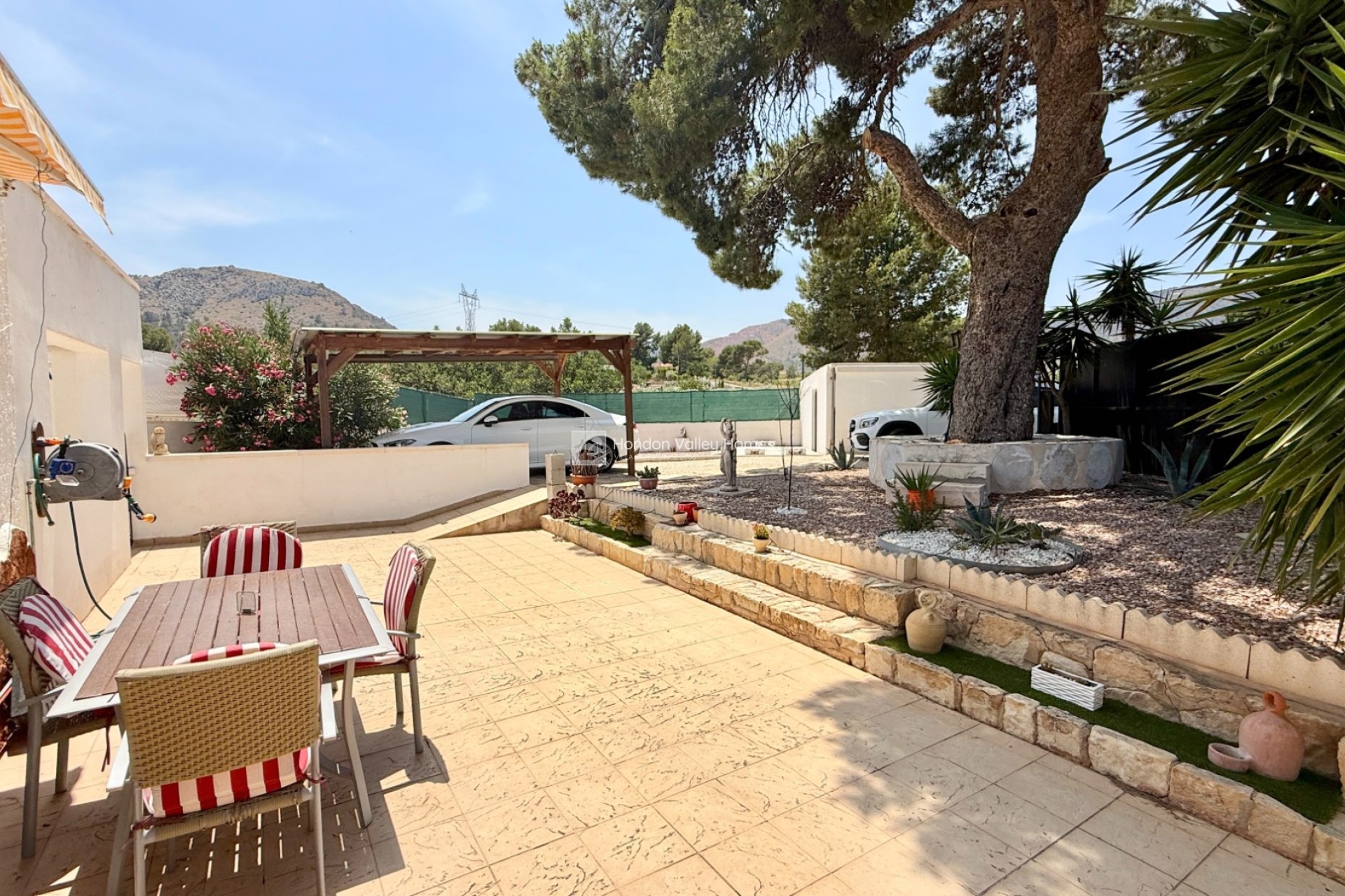 Resale - Semi - Detached Villa - La Romana