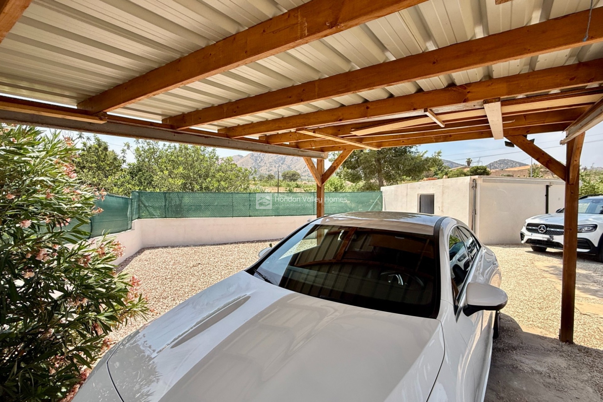 Resale - Semi - Detached Villa - La Romana