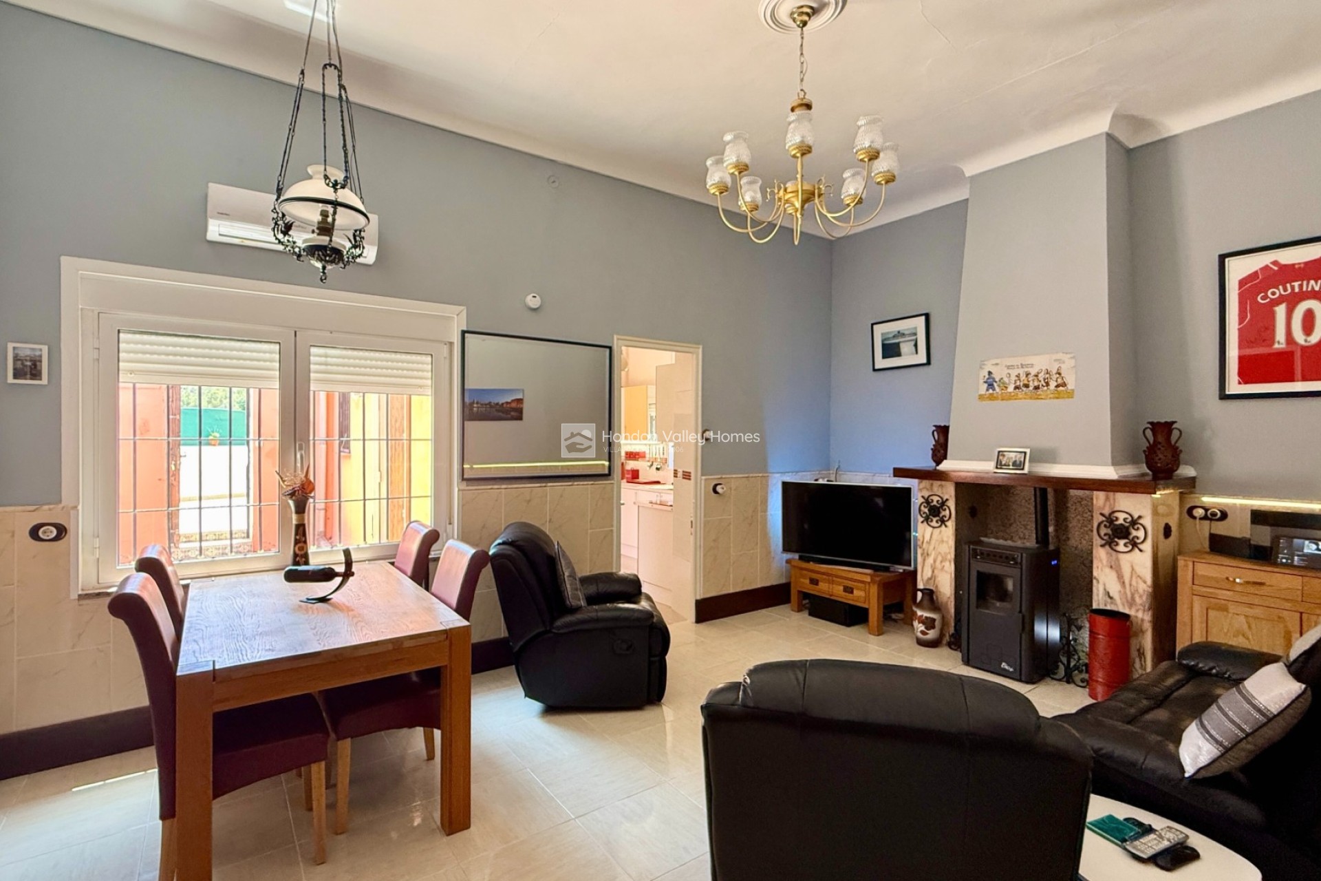Resale - Semi - Detached Villa - La Romana