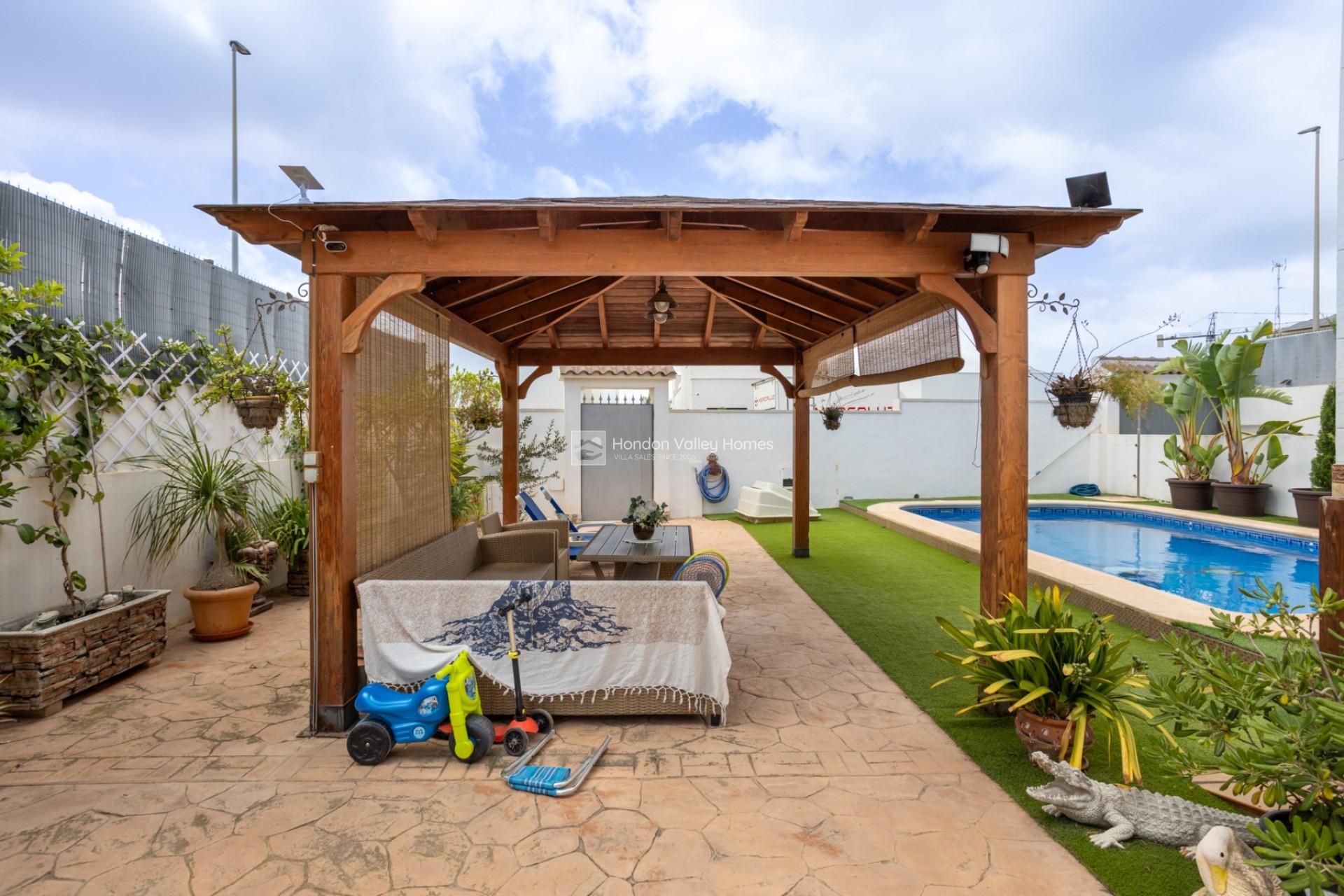 Resale - Semi Detached Villa - Los Montesinos - La Herrada