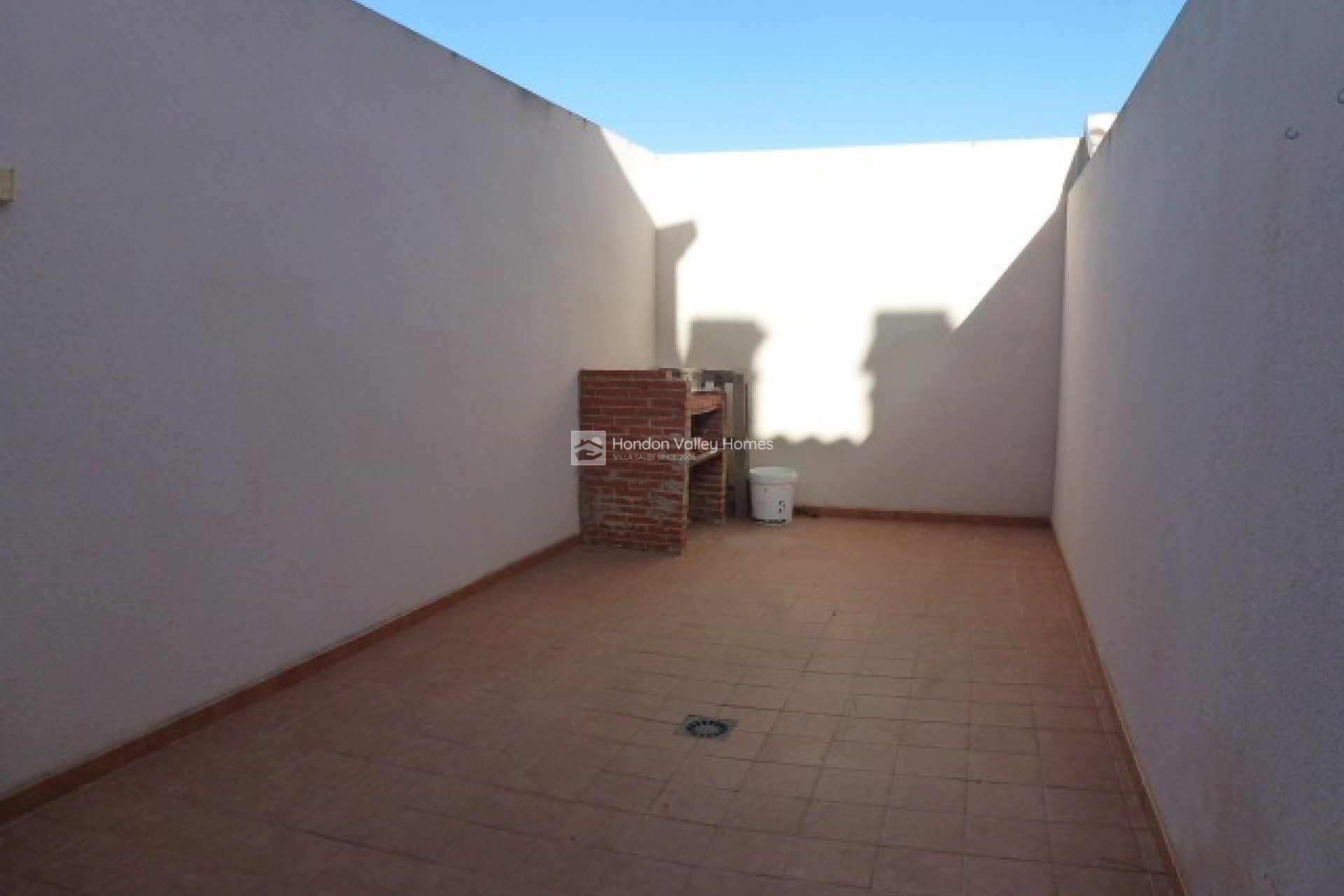 Resale - Town house - Hondón de las Nieves - La Canalosa