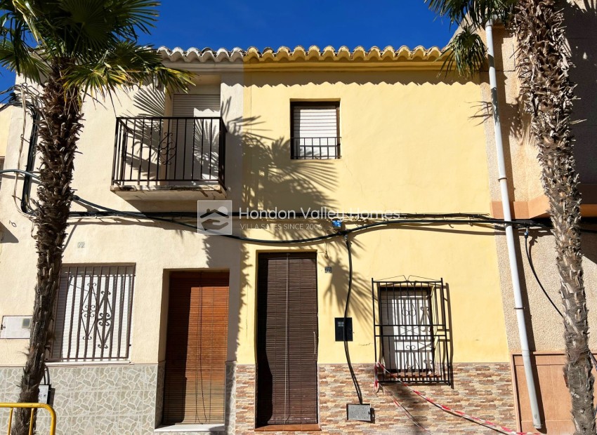 Resale - Town house - Hondón de los Fráiles