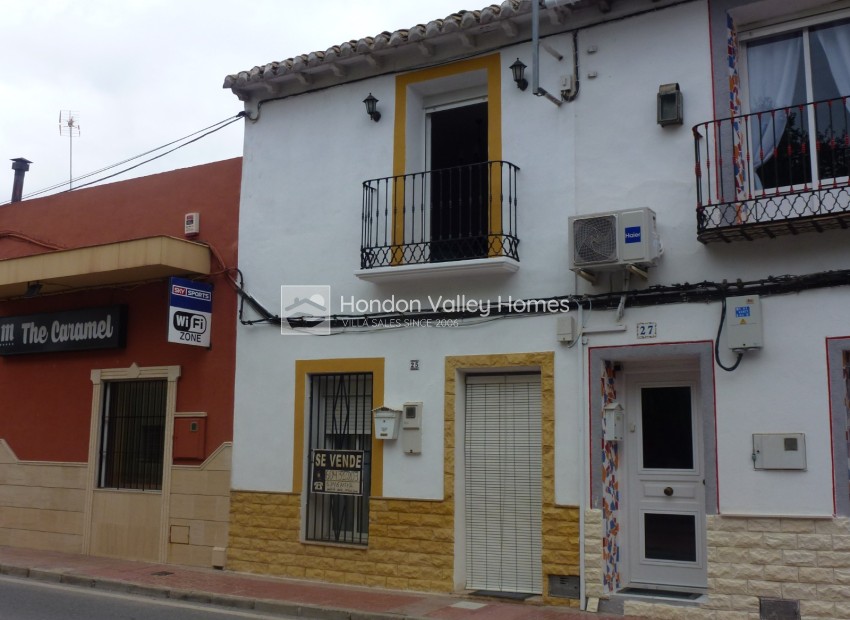 Resale - Town house - Hondón de los Fráiles