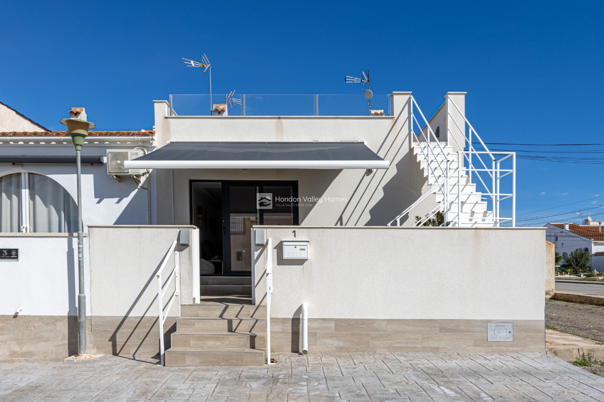 Resale - Town house - Torrevieja - Urbanización San Luis