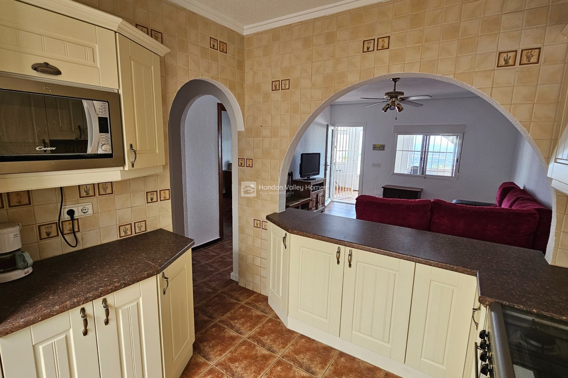Resale - Townhouse - Ciudad Quesada