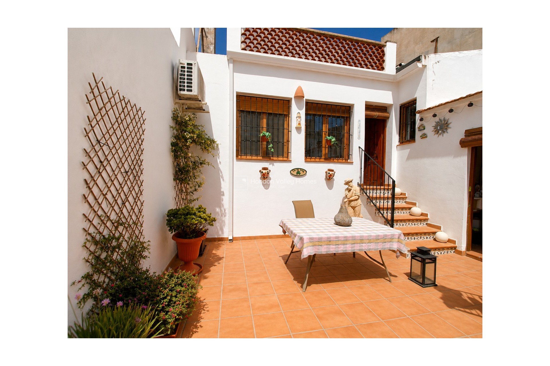 Resale - Townhouse - La Romana