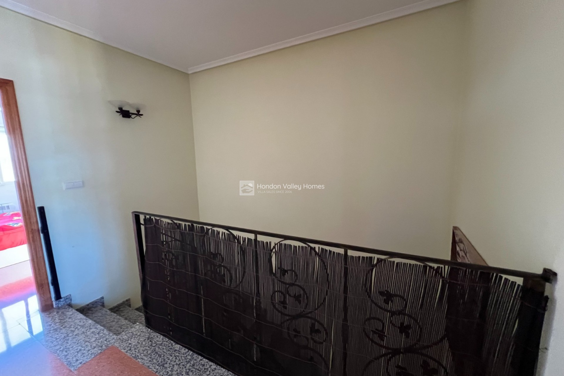 Resale - Townhouses - Hondón de las Nieves