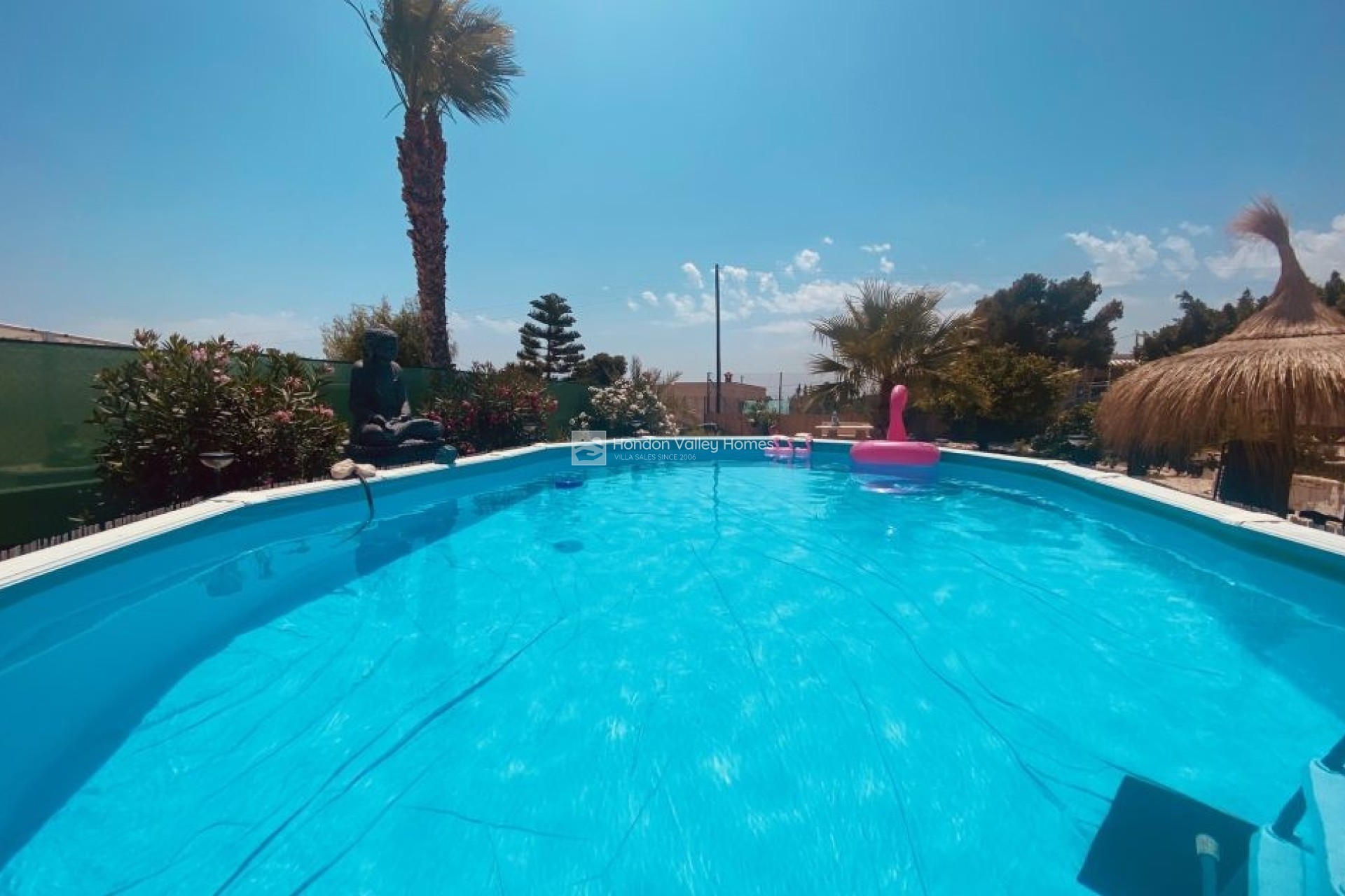 Resale - Villa - Albatera