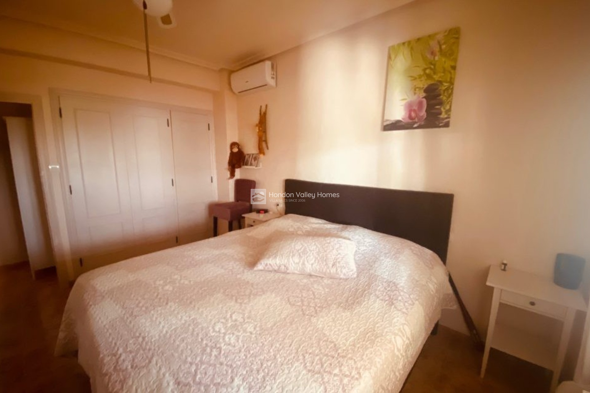 Resale - Villa - Albatera