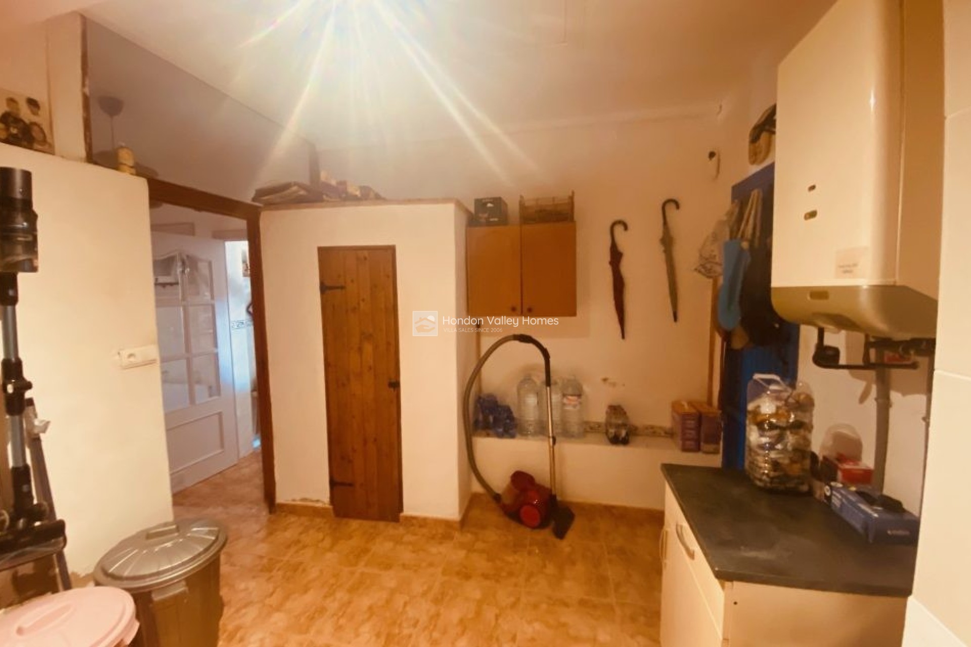 Resale - Villa - Albatera