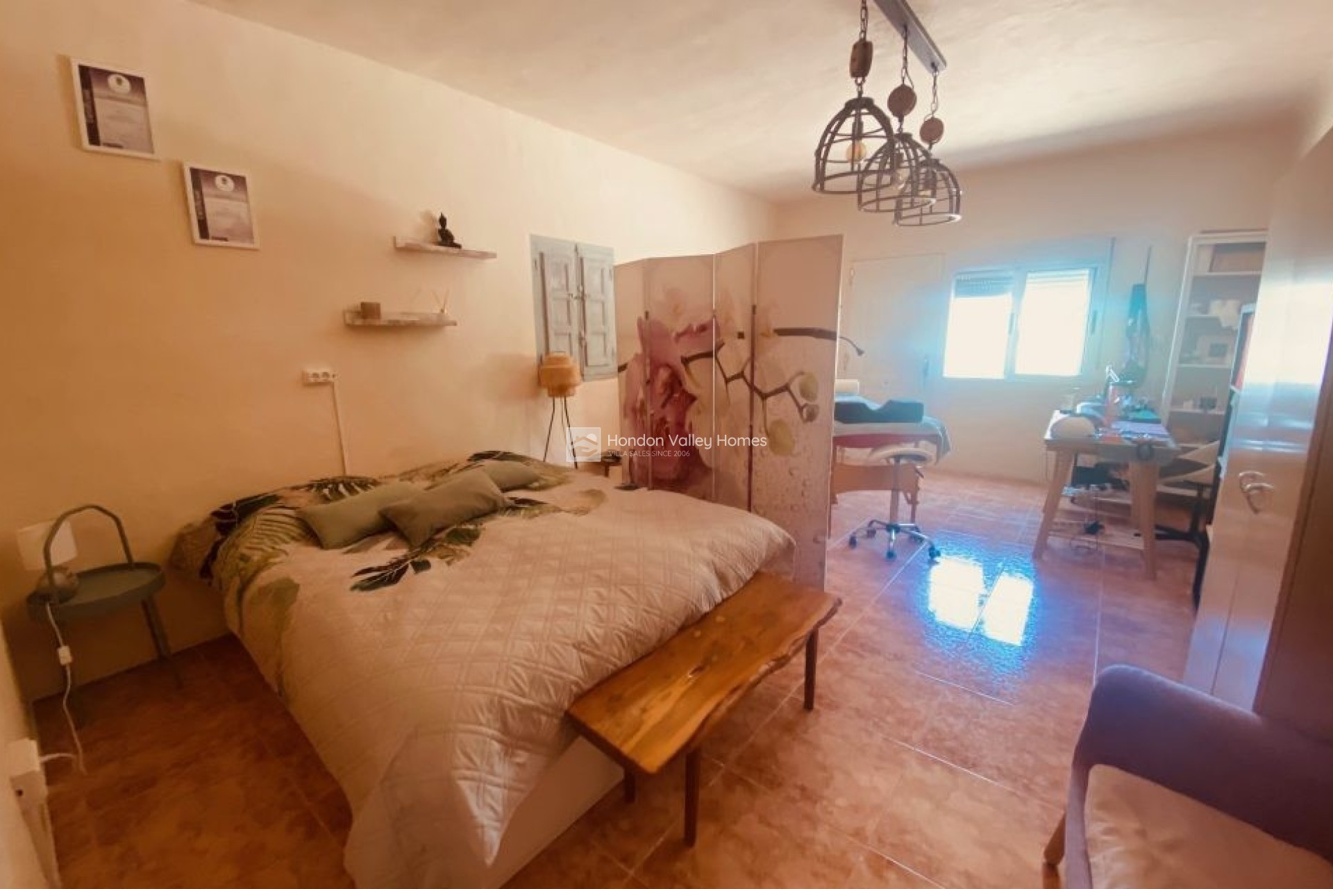 Resale - Villa - Albatera