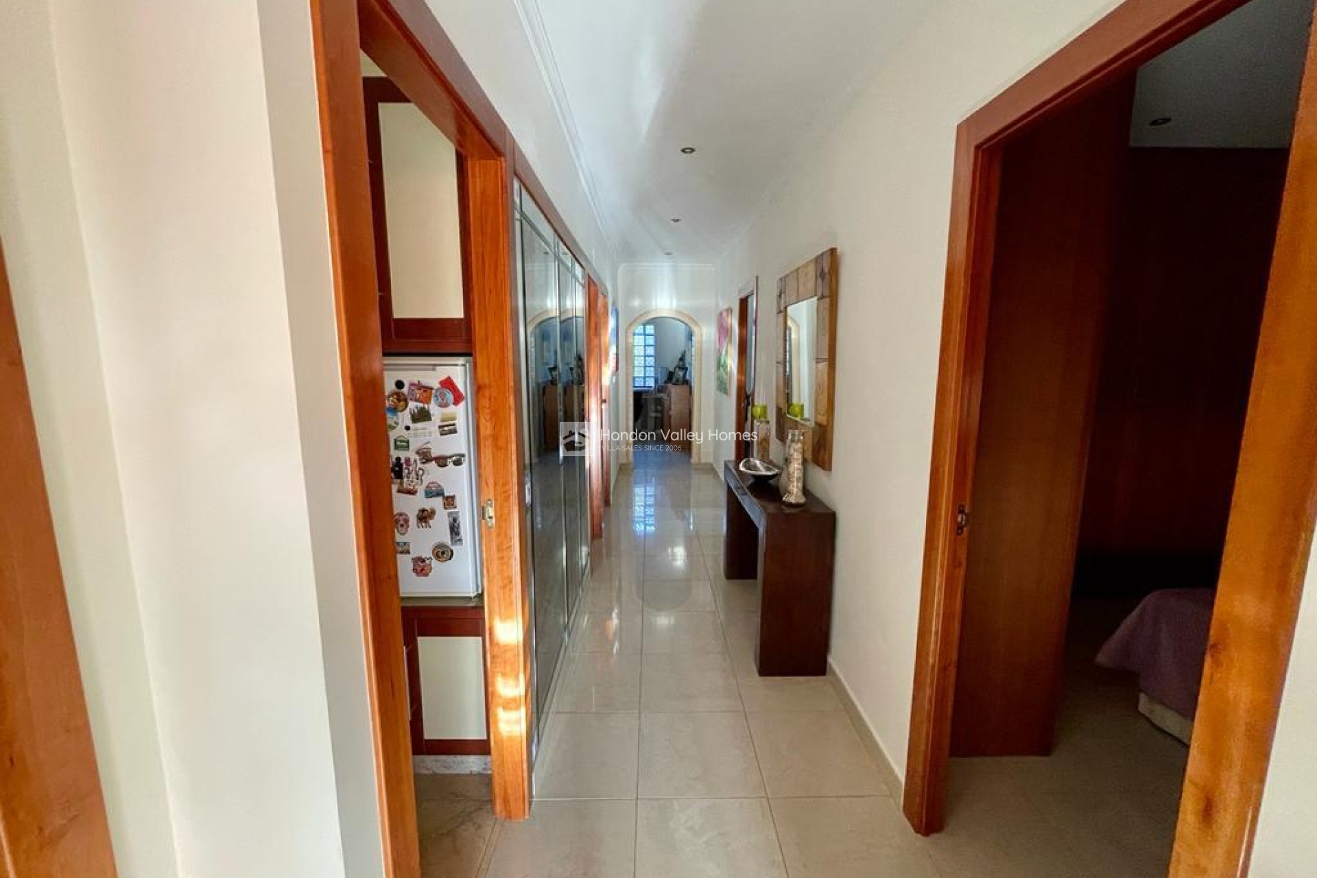 Resale - Villa - Albatera