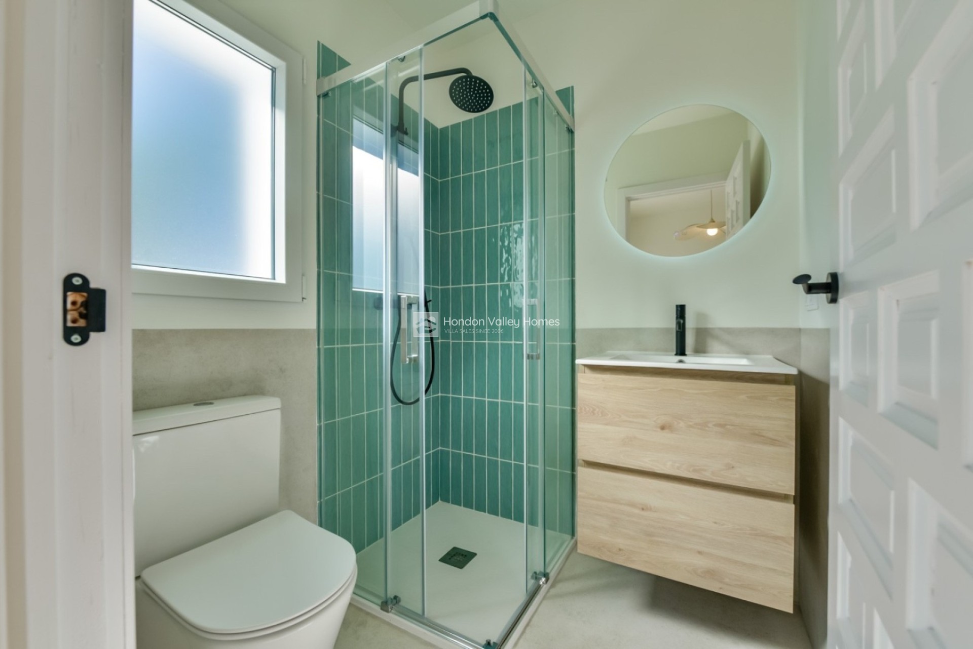 Resale - Villa - Altea