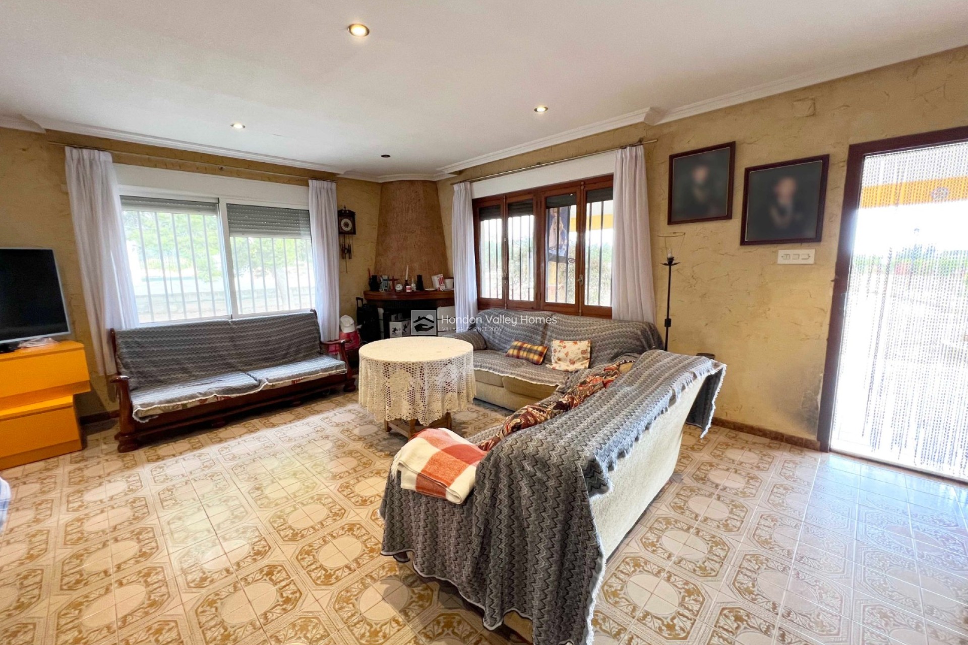 Resale - Villa - Aspe