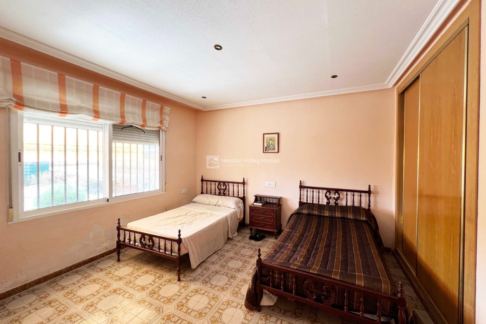 Resale - Villa - Aspe