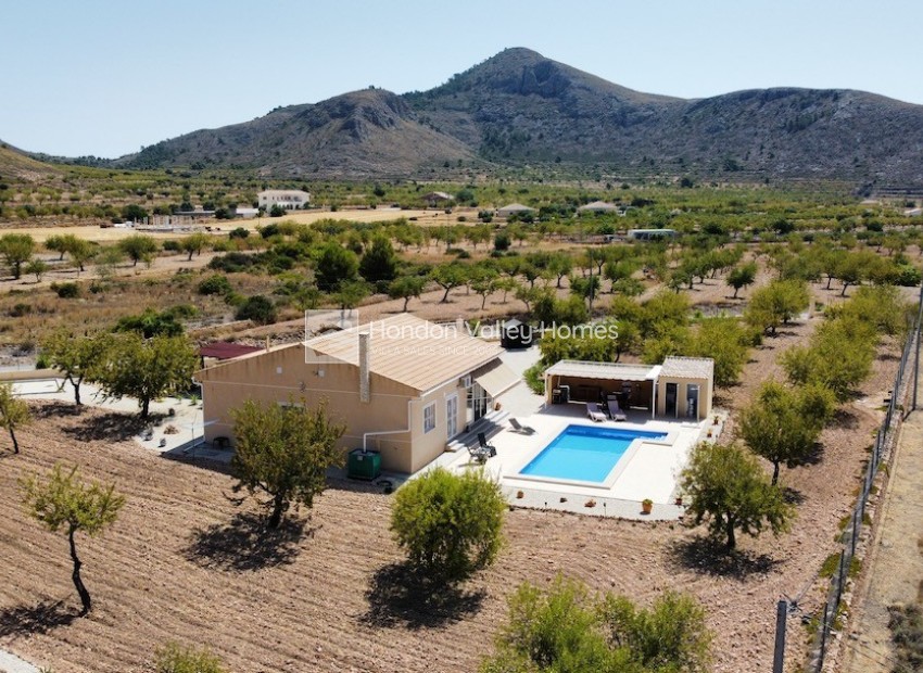 Resale - Villa - BARBARROJA