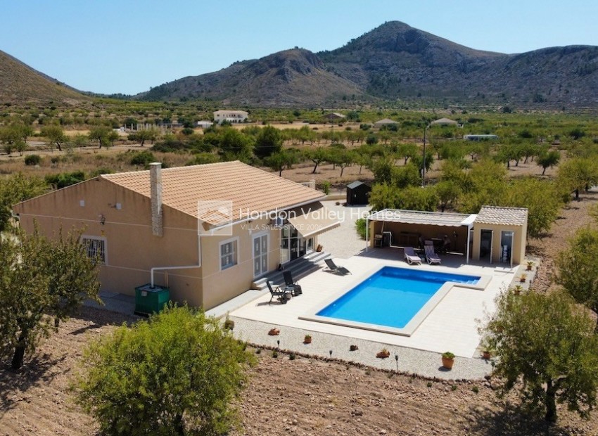 Resale - Villa - BARBARROJA