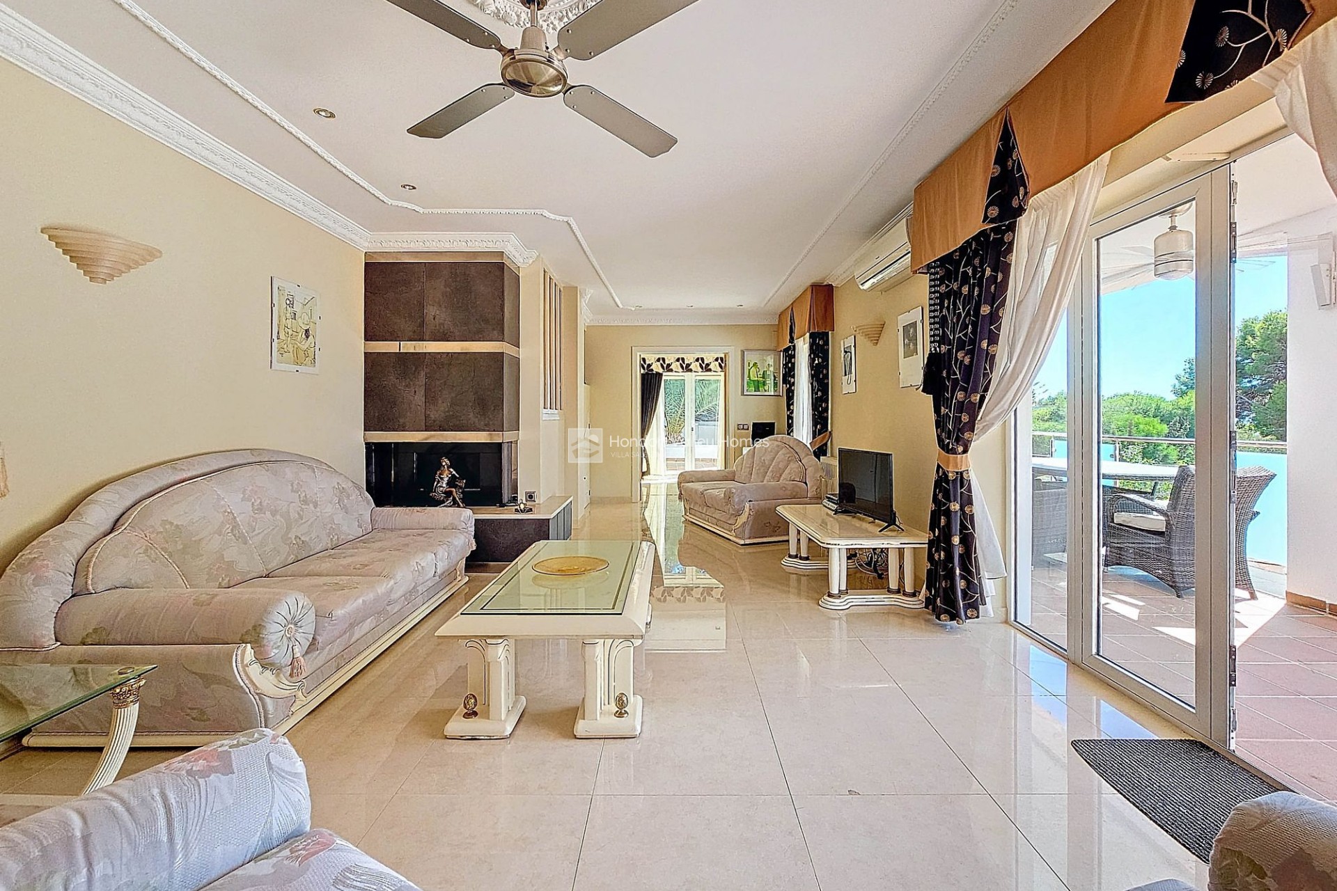 Resale - Villa - Benissa