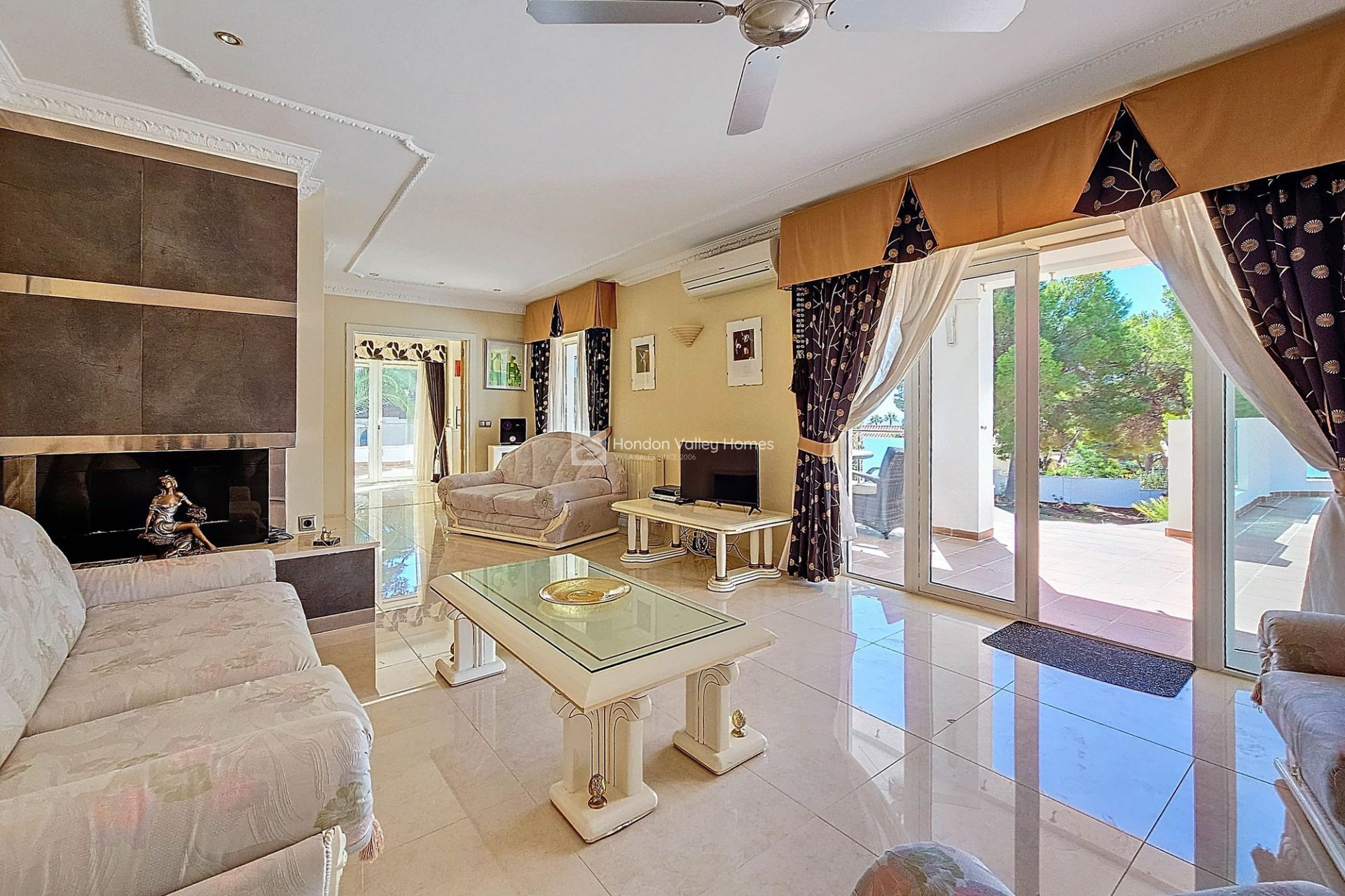 Resale - Villa - Benissa